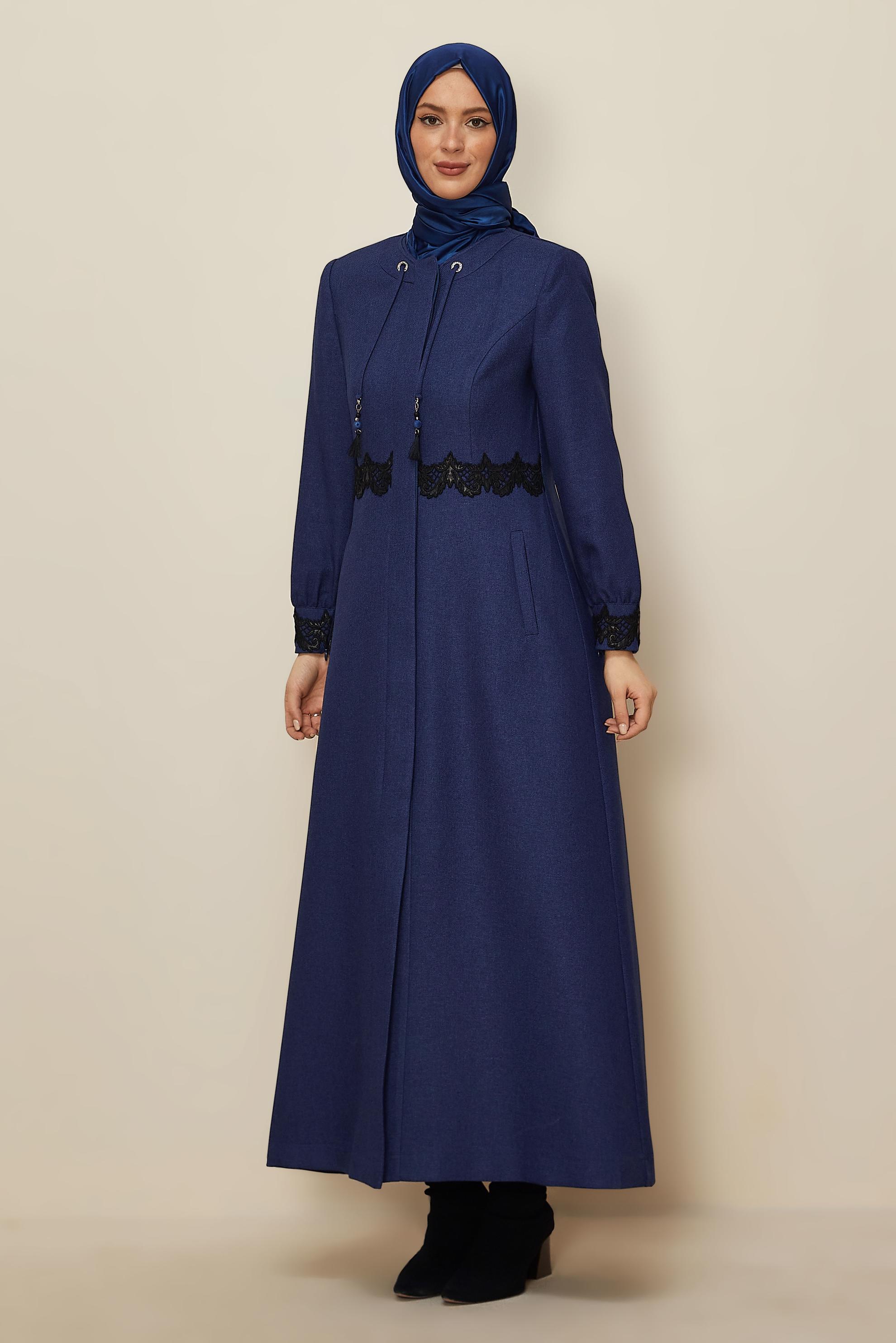 Vêtements hijab BLEU MARINE PARDESSUS BRODÉ 10662