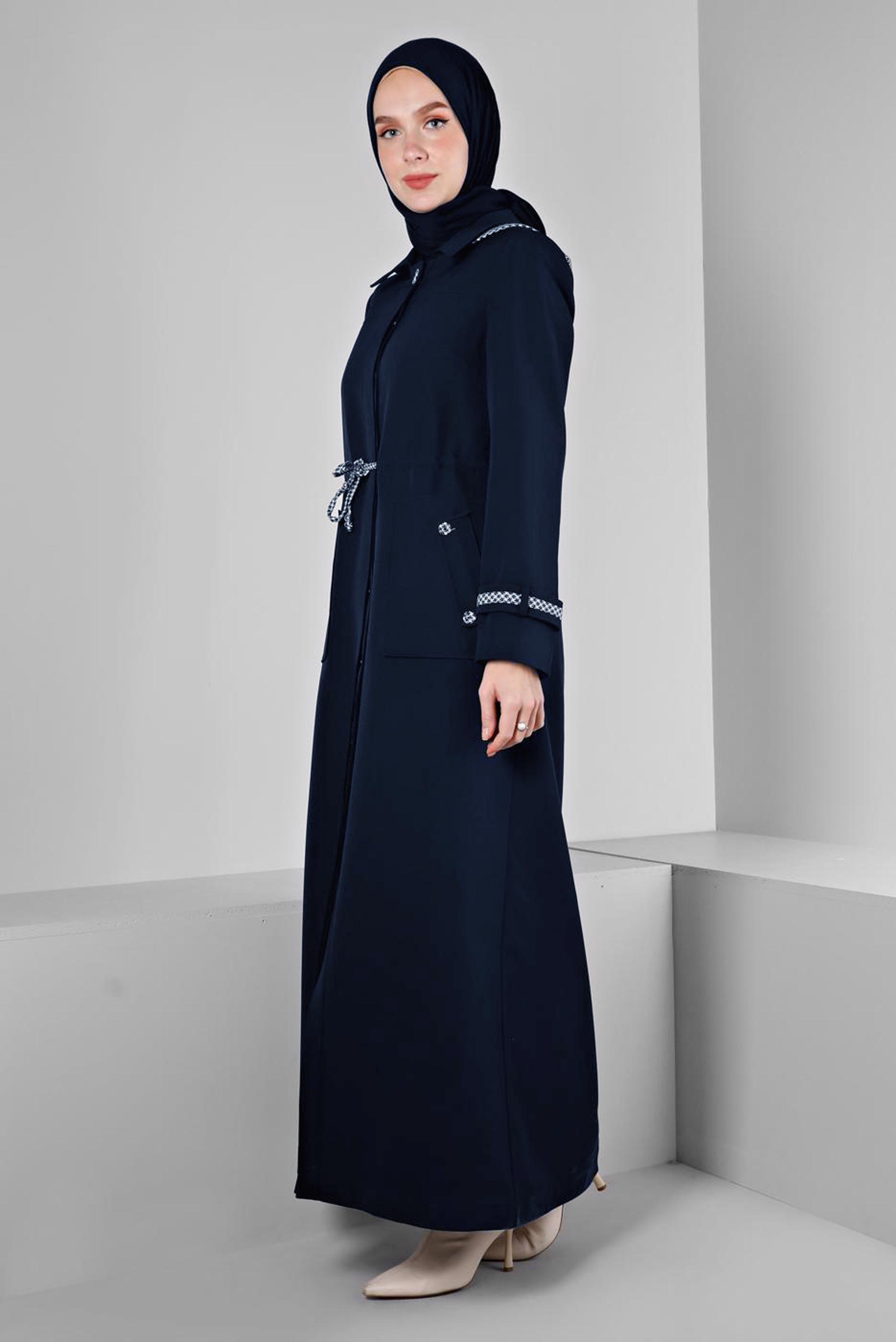 Vêtements hijab BLEU MARINE PARDESSUS À CAPUCHE TAILLE SMOCKÉE 10685