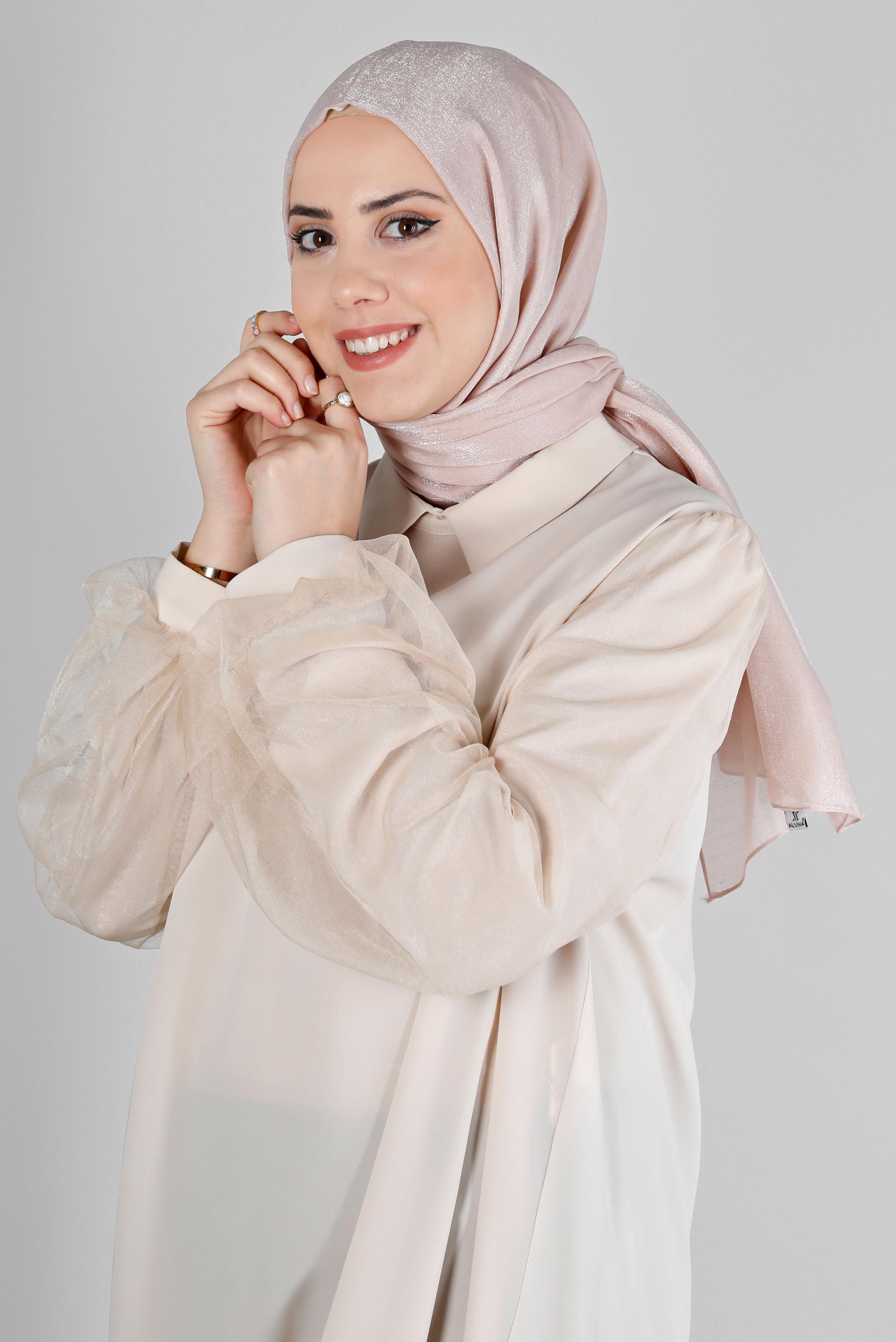 Tesettür giyim BEJ ALVİNA PARILTI BANTLI ŞAL 8210
