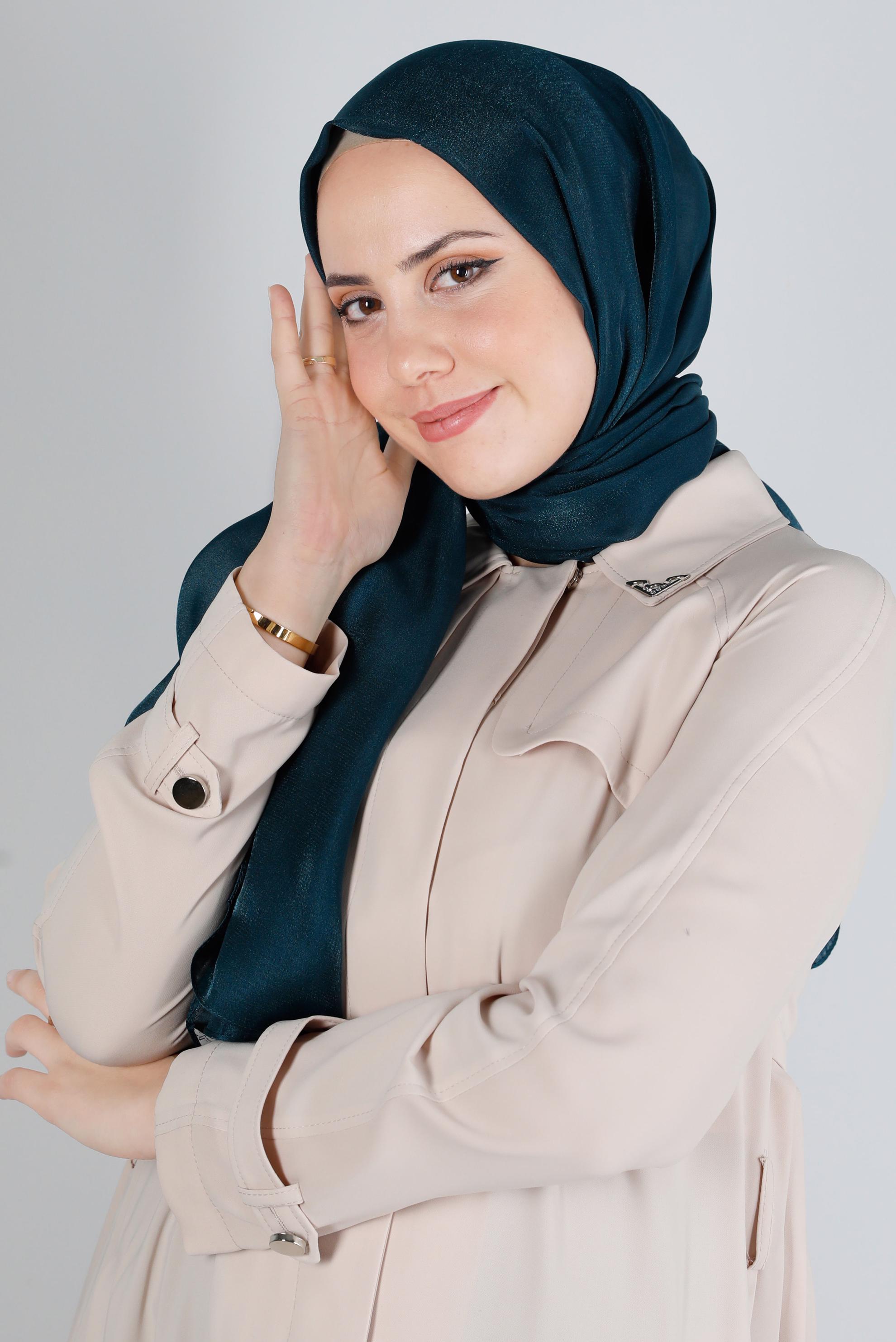 Tesettür giyim MAVİ ALVİNA PARILTI BANTLI ŞAL 8210