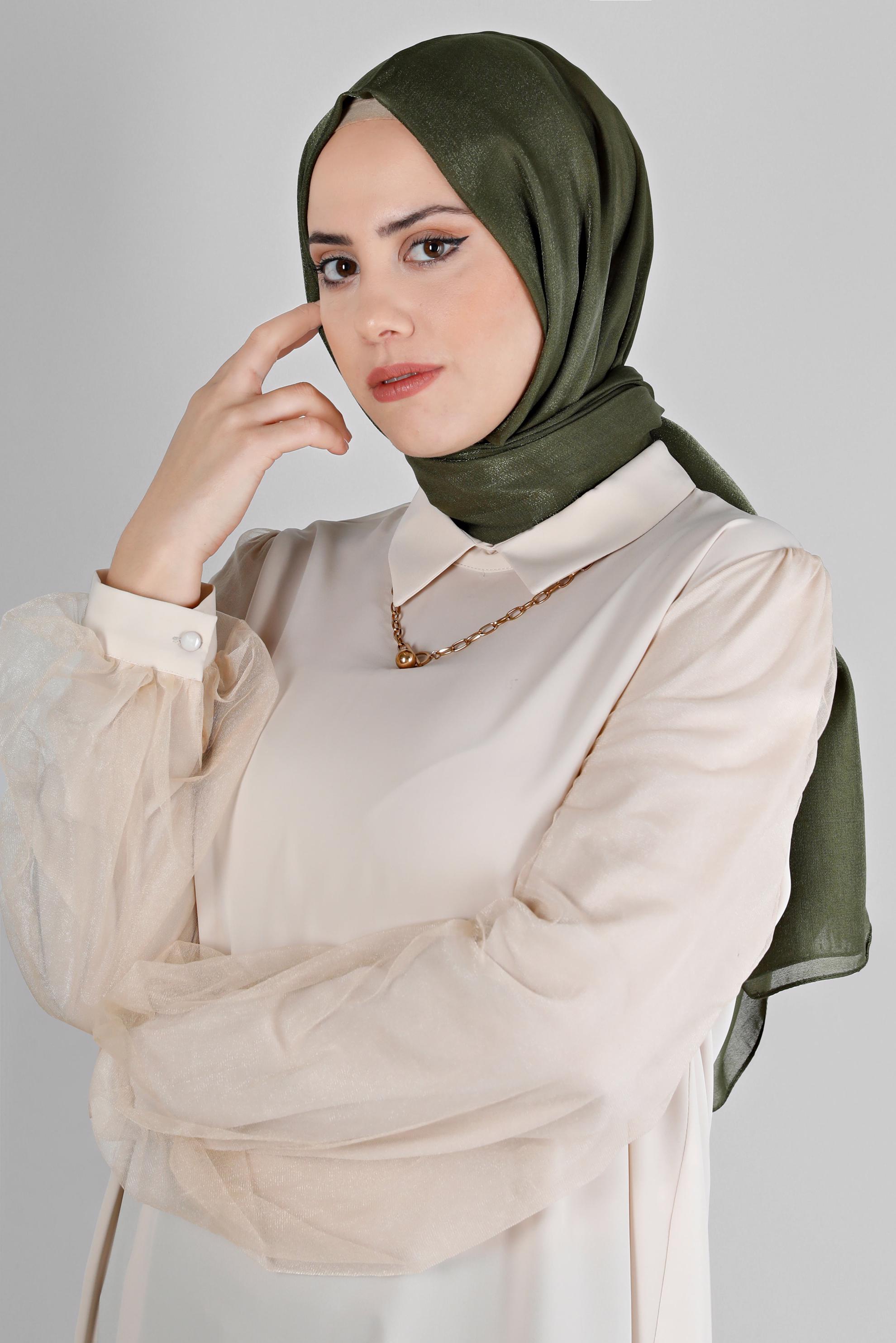 Tesettür giyim YEŞİL ALVİNA PARILTI BANTLI ŞAL 8210