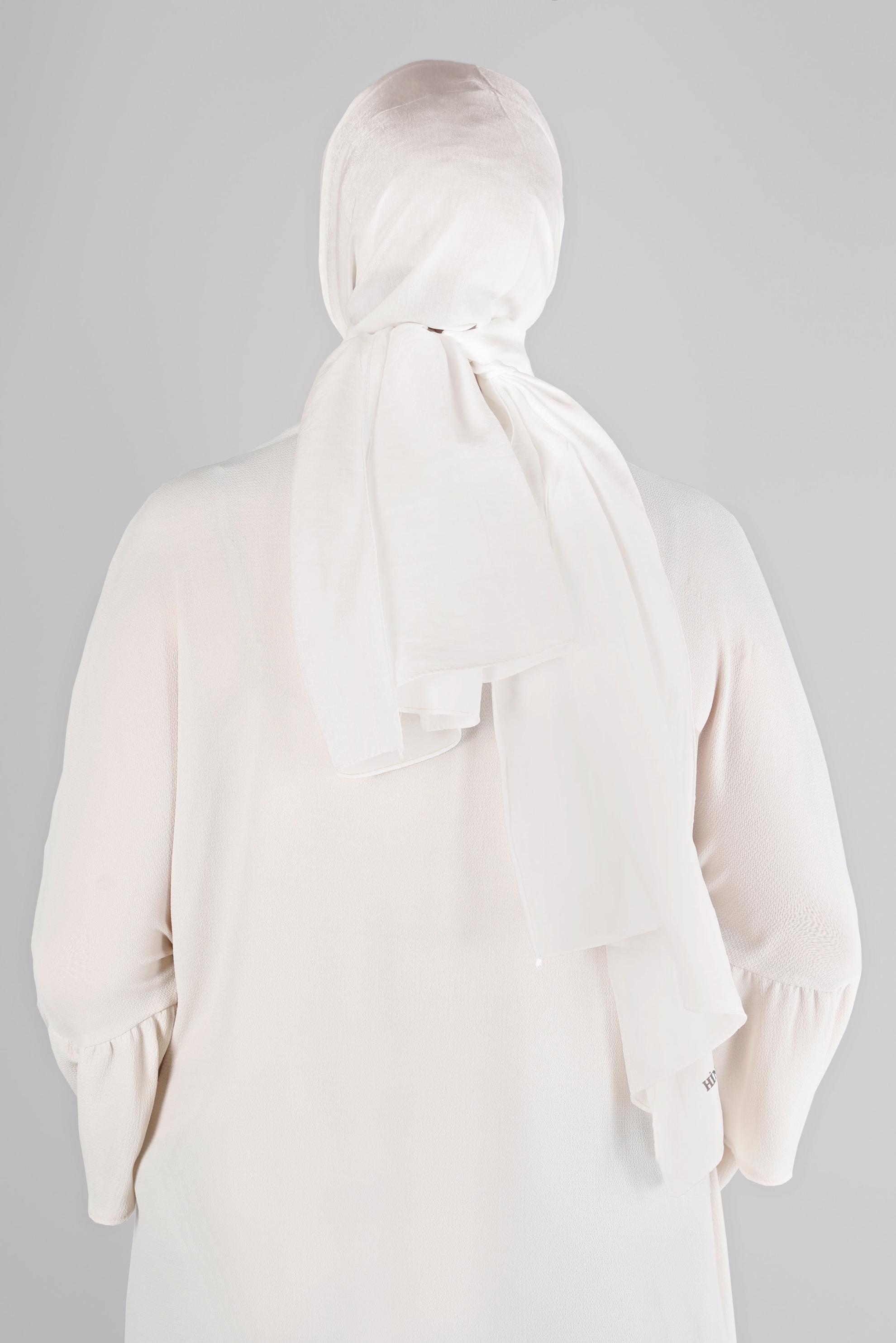 Tesettür giyim EKRU ALVİNA YERLİ PAMUK ŞAL 8213 