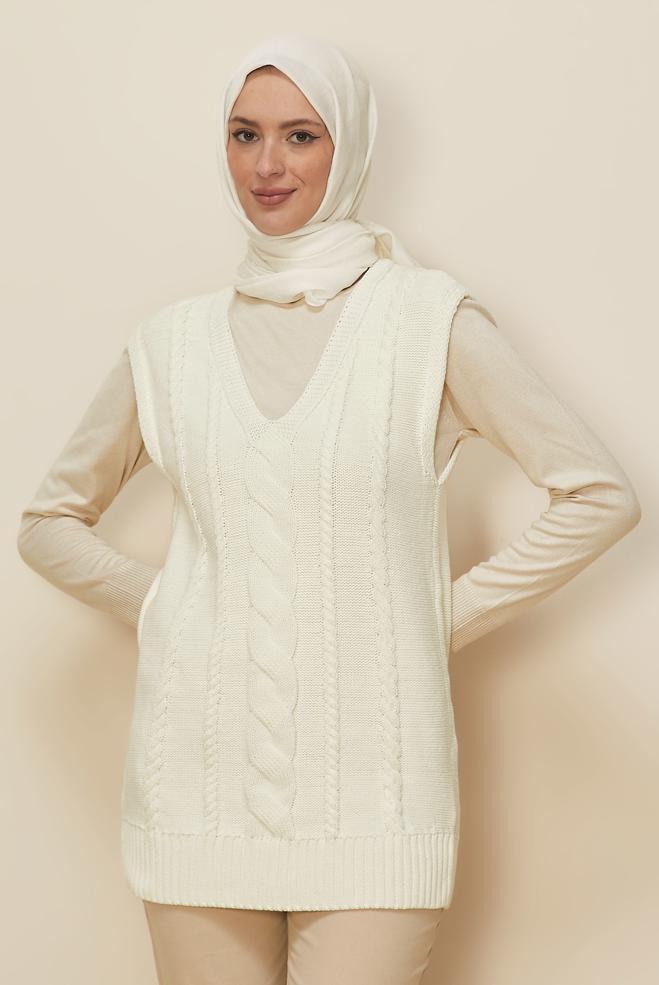 Vêtements hijab BLANC PULL EN MAILLE TORSADÊE 43122	 - ALVİNA