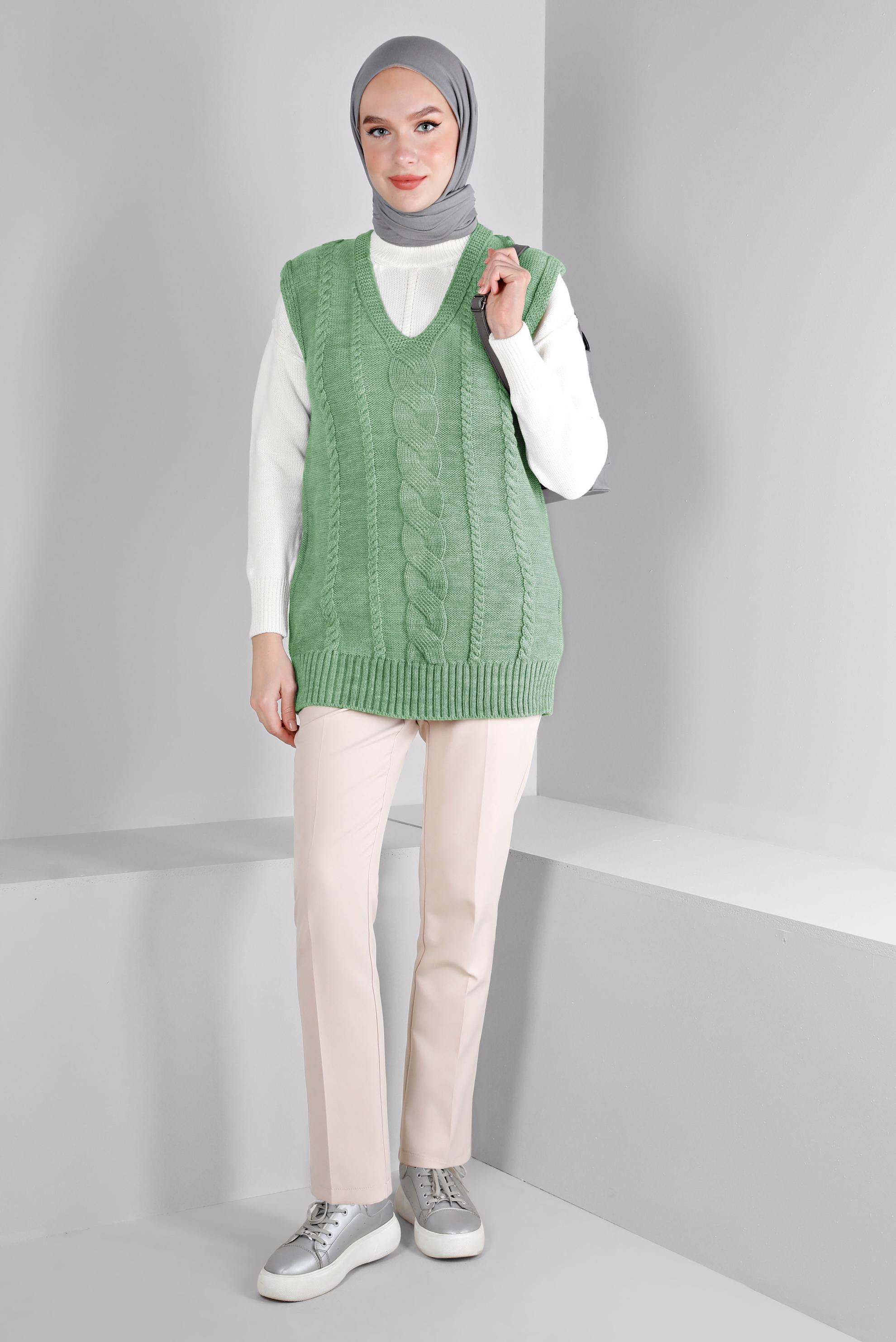 Vêtements hijab VERT PULL EN MAILLE TORSADÊE 43122	