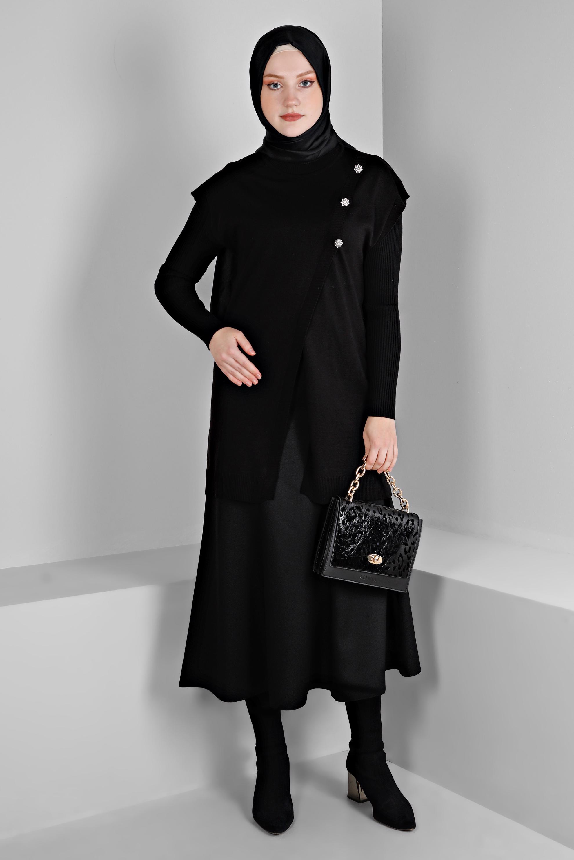 Tesettür giyim SİYAH TAŞ DETAYLI TRİKO SÜVETER 43124