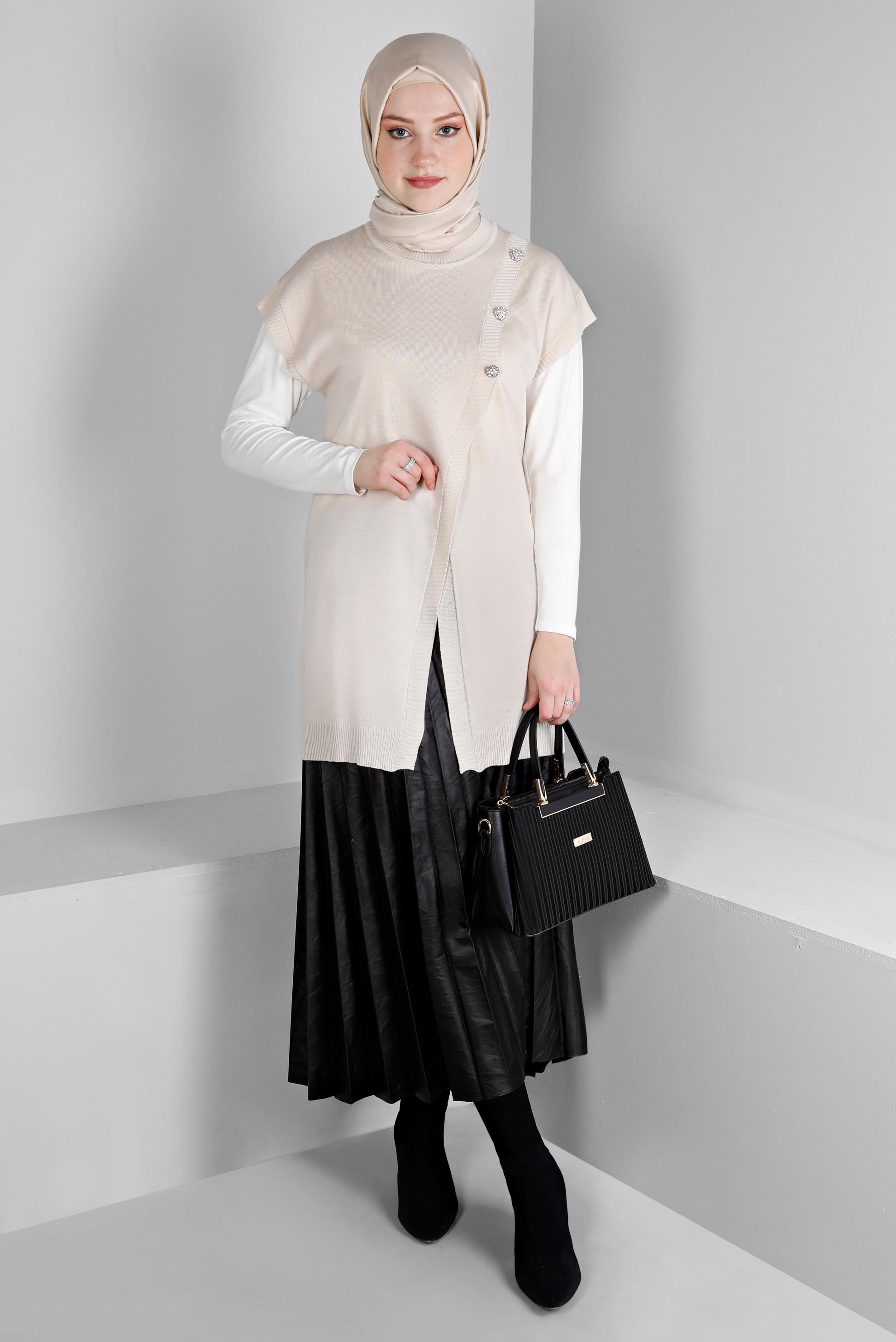 Tesettür giyim BEJ TAŞ DETAYLI TRİKO SÜVETER 43124