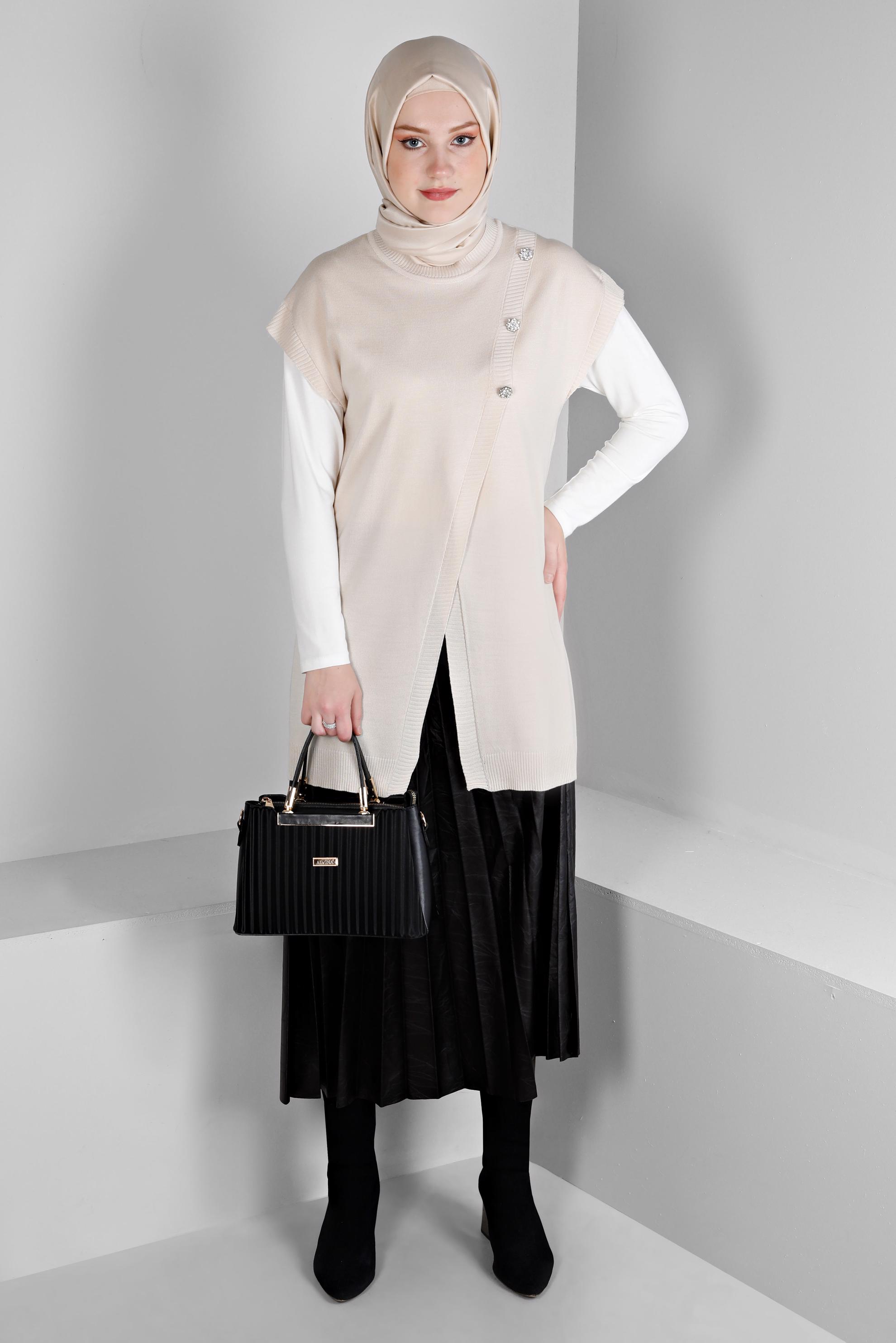 Tesettür giyim BEJ TAŞ DETAYLI TRİKO SÜVETER 43124