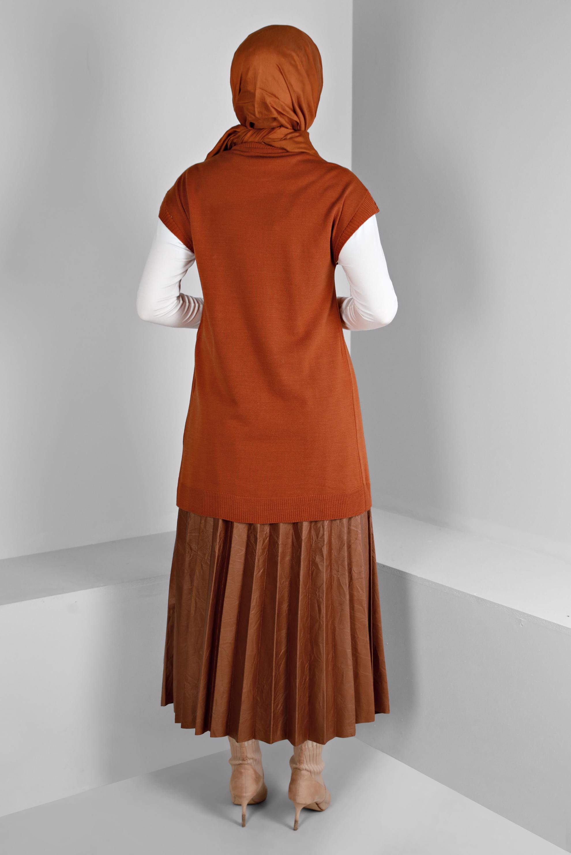 Tesettür giyim TURUNCU TAŞ DETAYLI TRİKO SÜVETER 43124