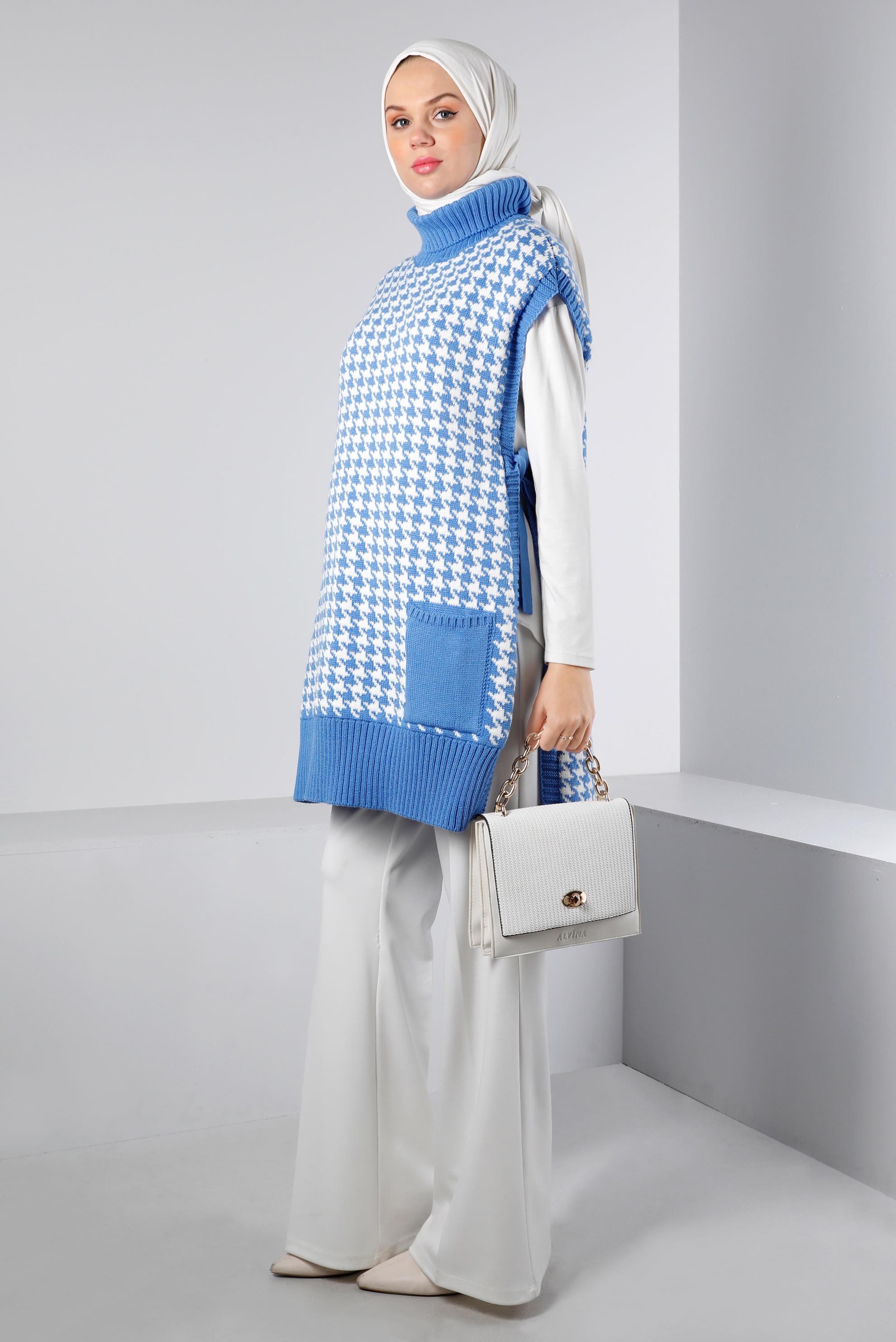 Tesettür giyim MAVİ YANDAN BAĞLAMALI KAZAYAĞI DESENLİ TRİKO SÜVETER 43141 