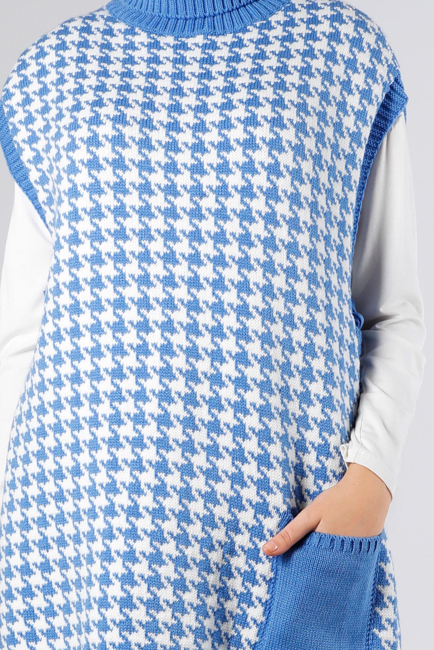 Tesettür giyim MAVİ YANDAN BAĞLAMALI KAZAYAĞI DESENLİ TRİKO SÜVETER 43141 