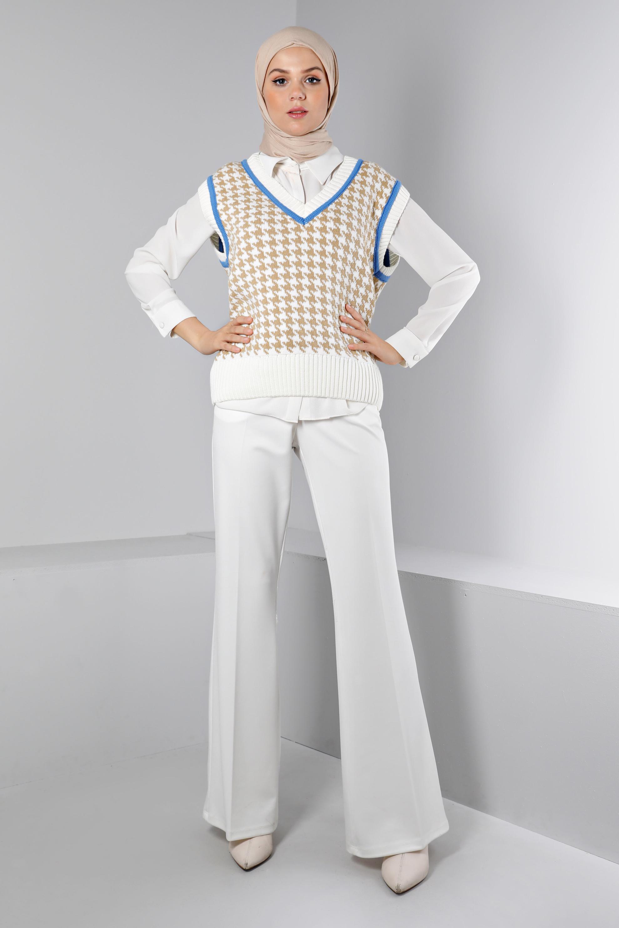 Tesettür giyim BEJ KAZAYAĞI DESENLİ TRİKO SÜVETER 43144
