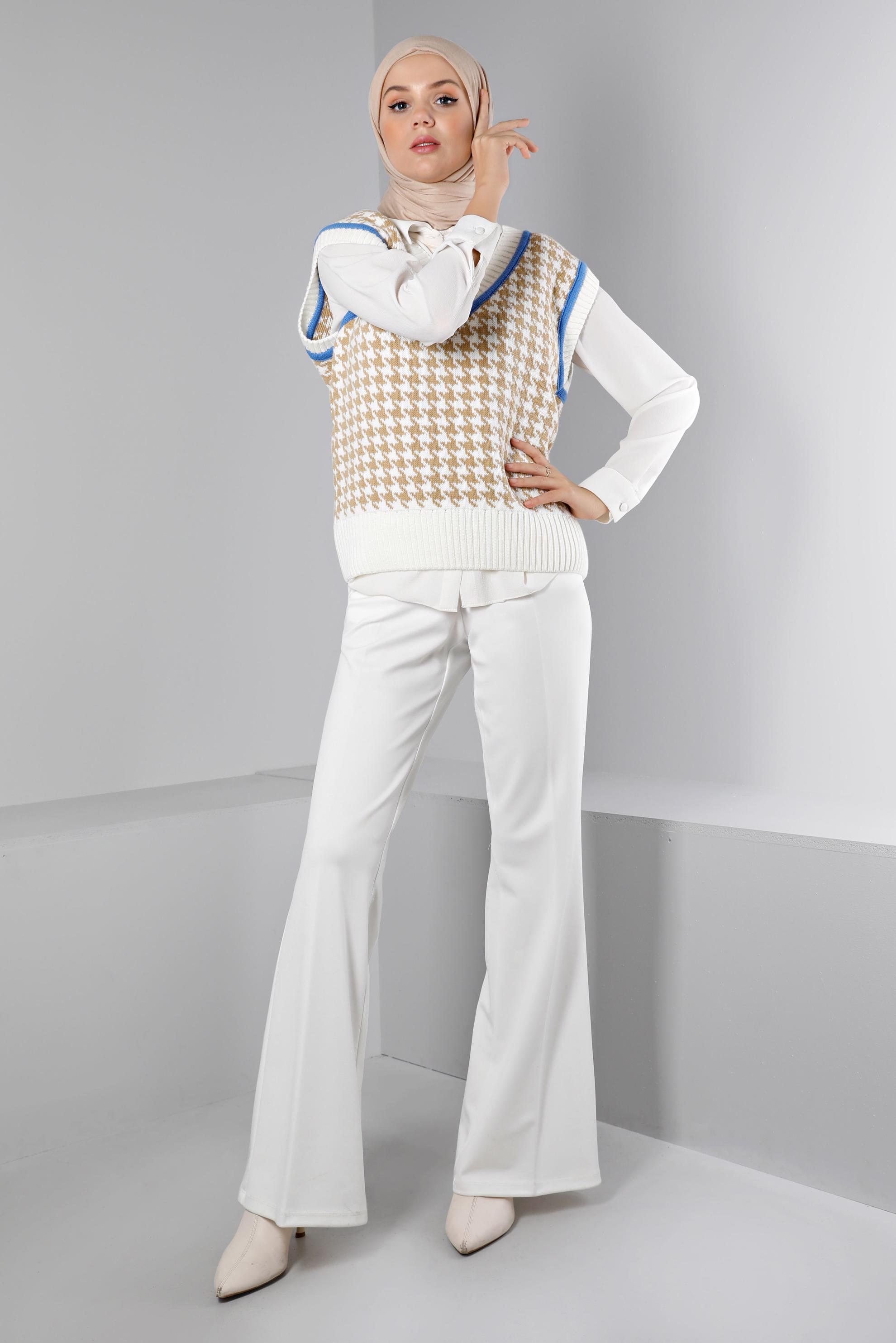 Tesettür giyim BEJ KAZAYAĞI DESENLİ TRİKO SÜVETER 43144