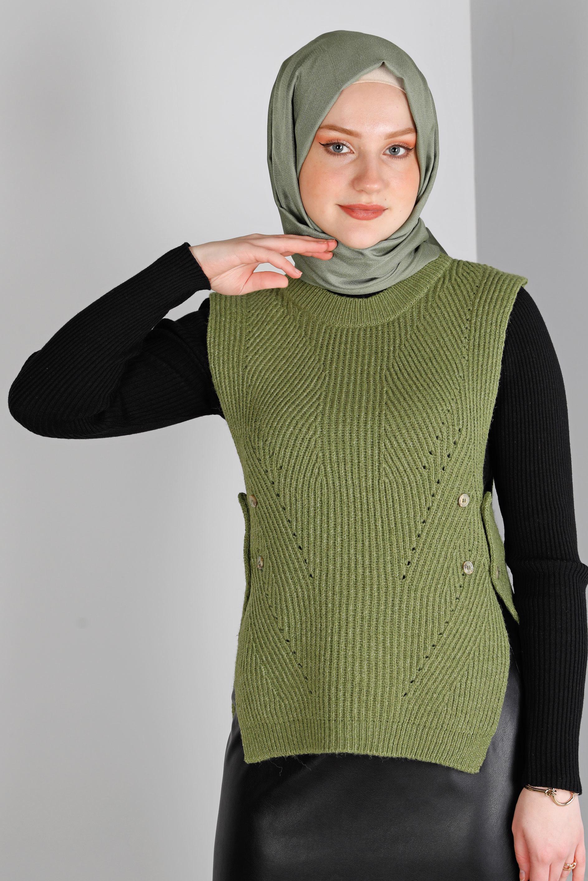 Tesettür giyim HAKİ YANLARI DÜĞMELİ TRİKO SÜVETER 43245