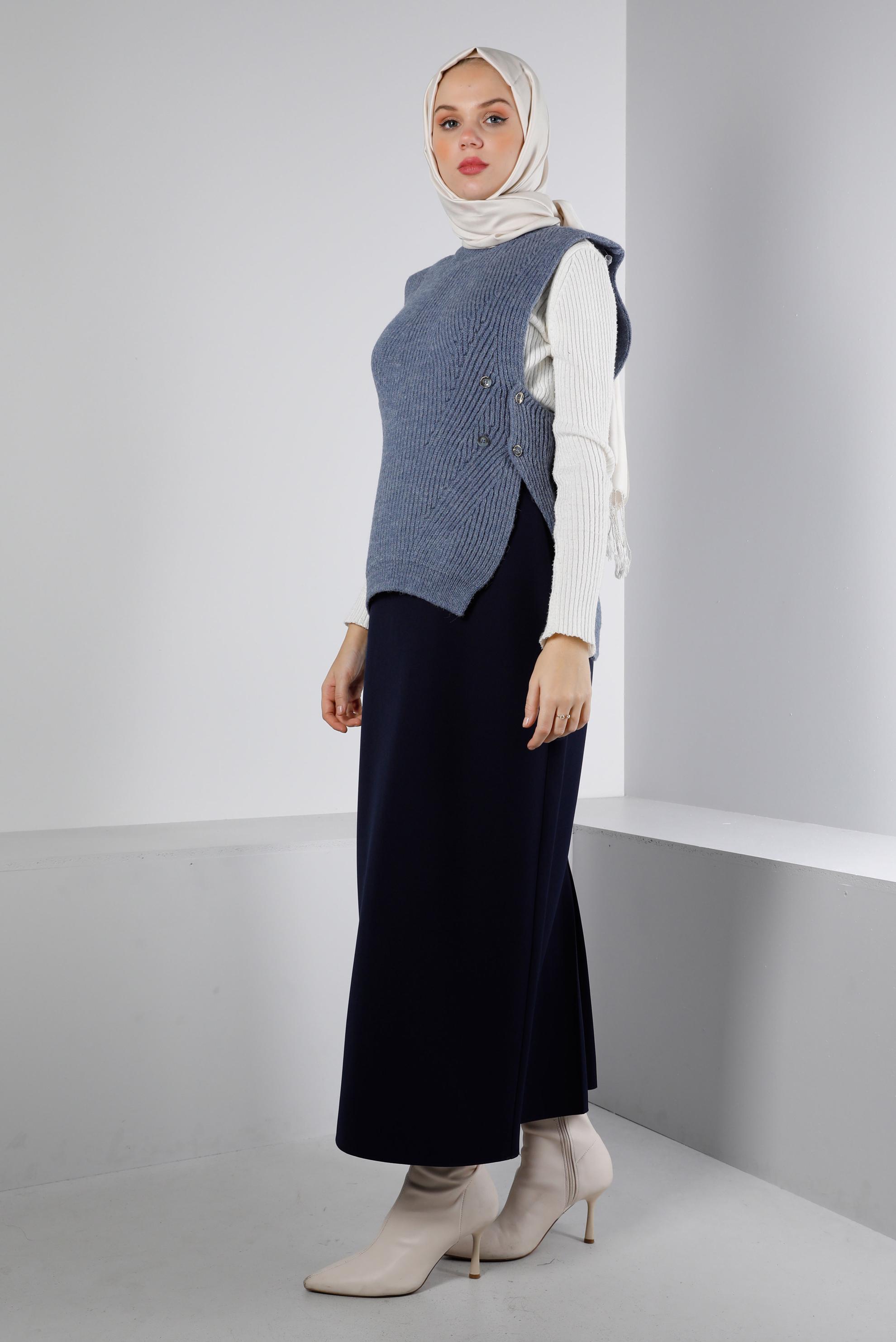 Tesettür giyim LACİVERT YANLARI DÜĞMELİ TRİKO SÜVETER 43245