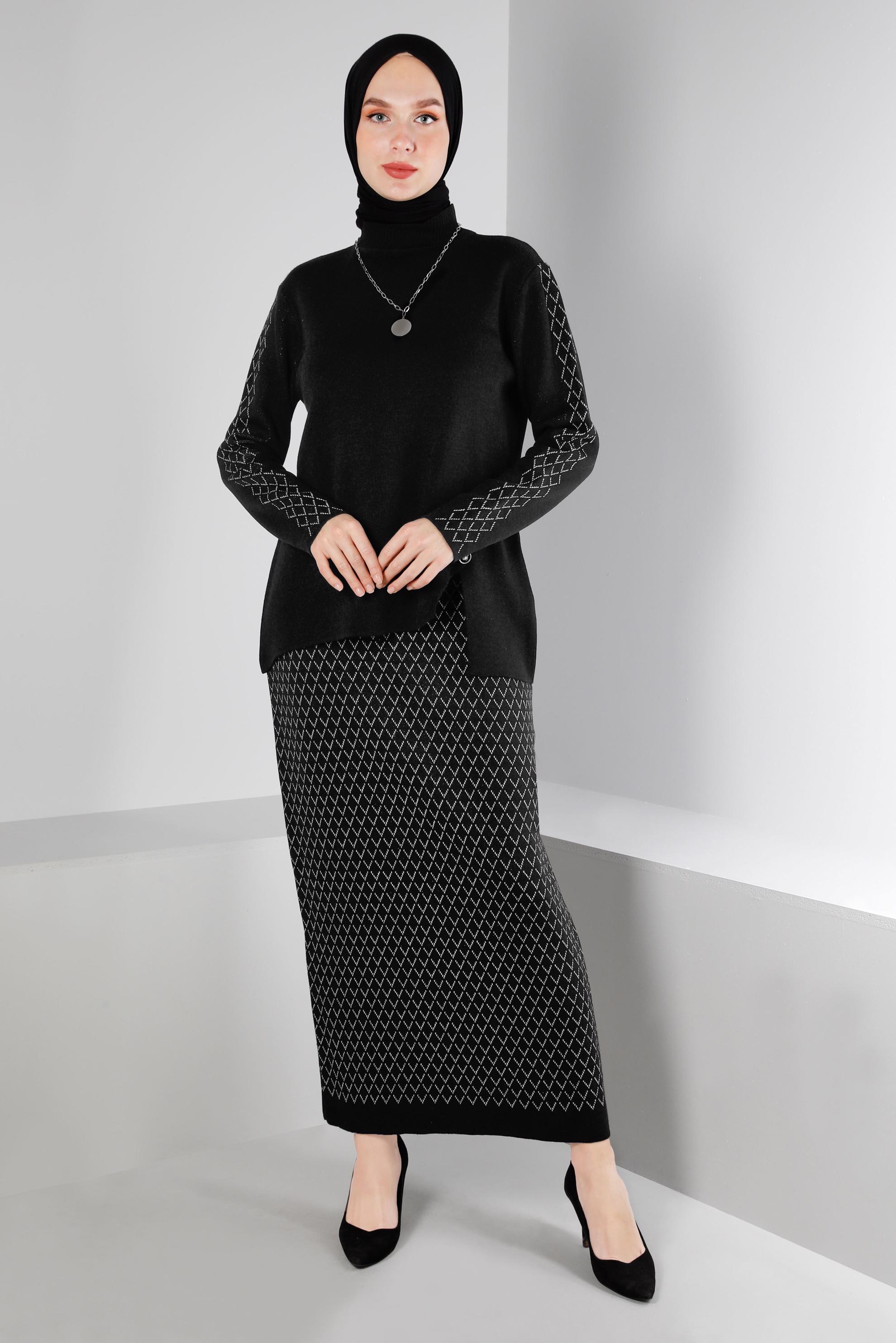 Tesettür giyim SİYAH DESENLİ TRİKO ETEKLİ TAKIM 43219