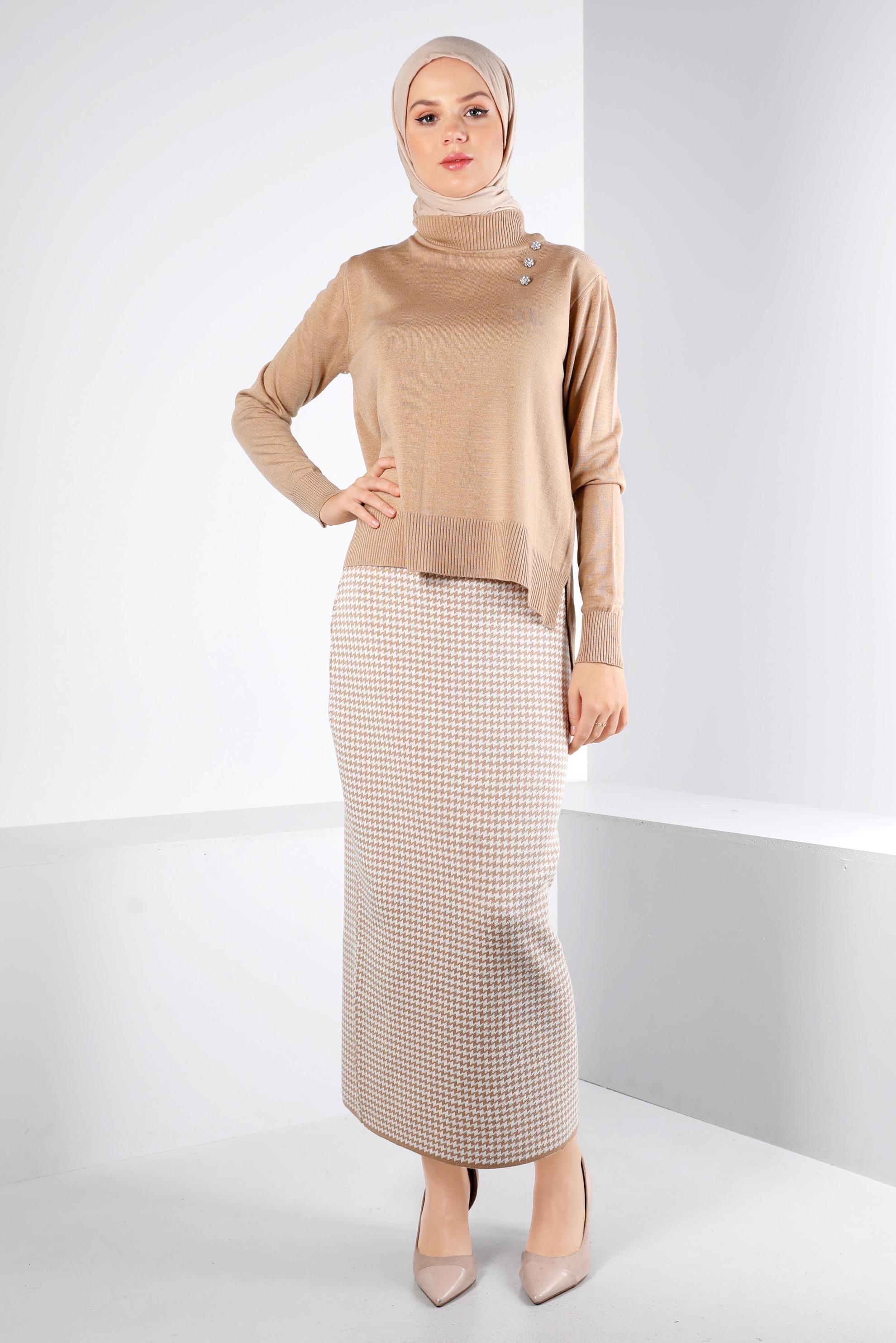 Tesettür giyim KAHVE TAŞ DETAYLI DESENLİ TRİKO ETEKLİ TAKIM 43220 
