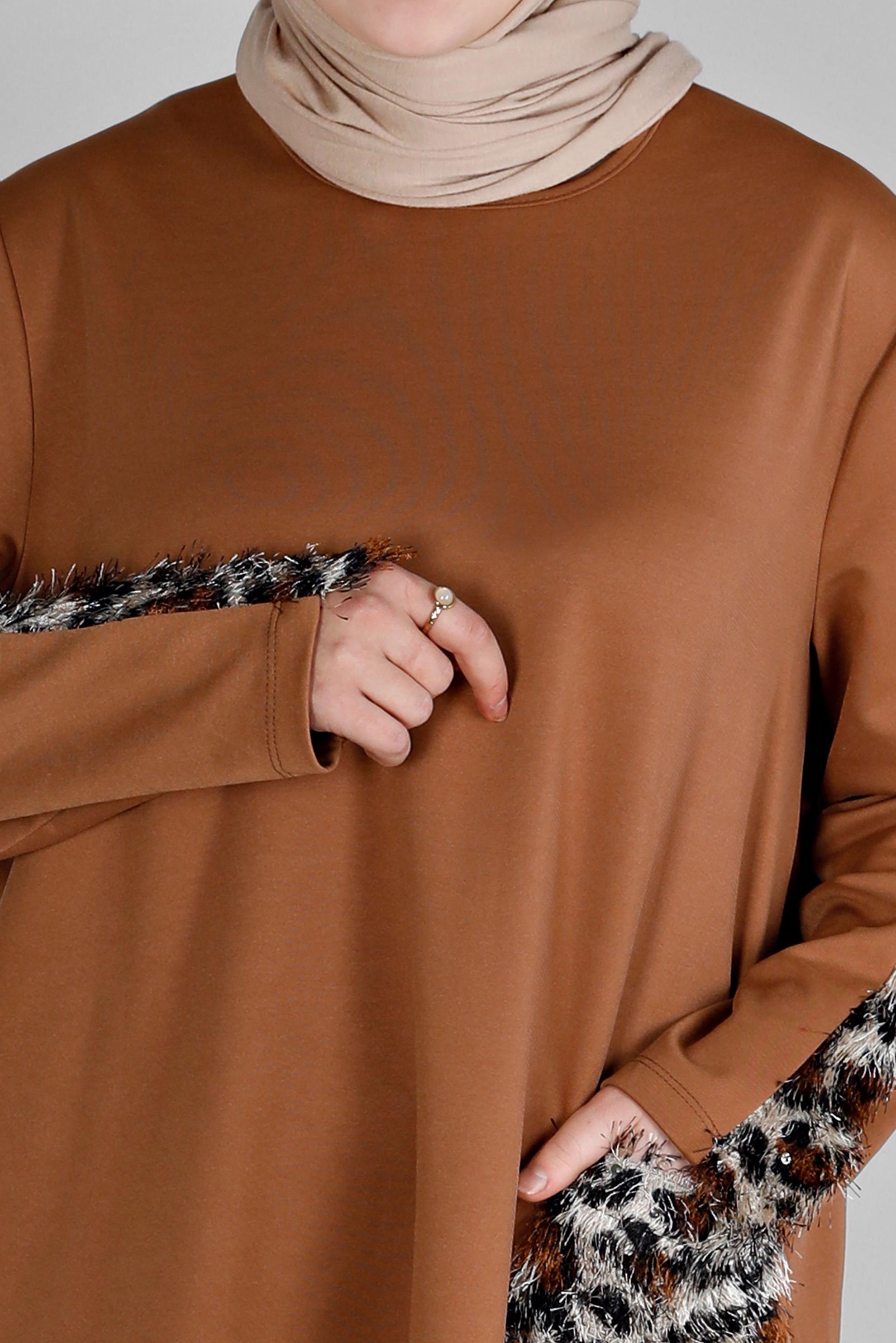 Tesettür giyim TABA LEOPAR DESENLİ TÜYLÜ PANTOLON TAKIMI 20302 