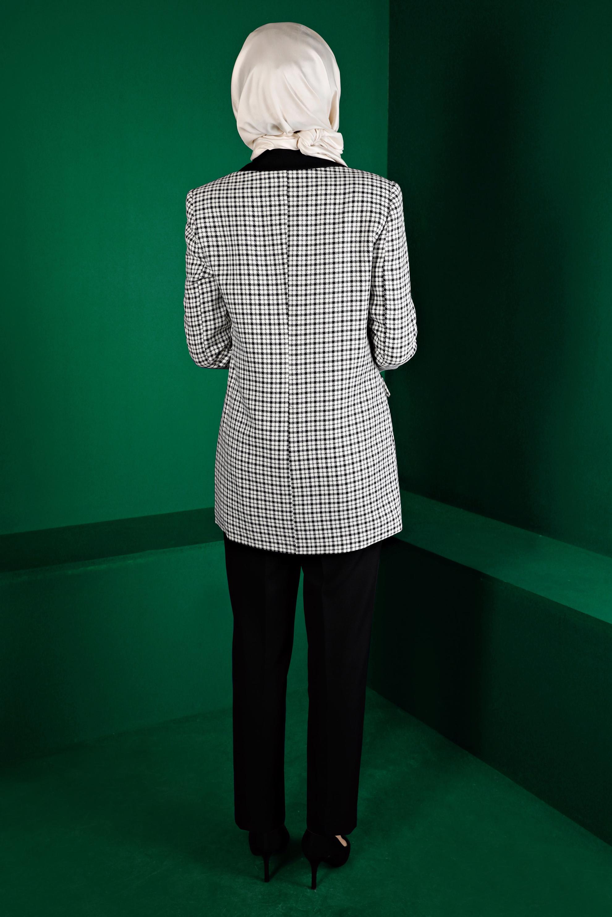 Tesettür giyim BEYAZ EKOSE DESENLİ İKİLİ PANT. TAKIM 30302 