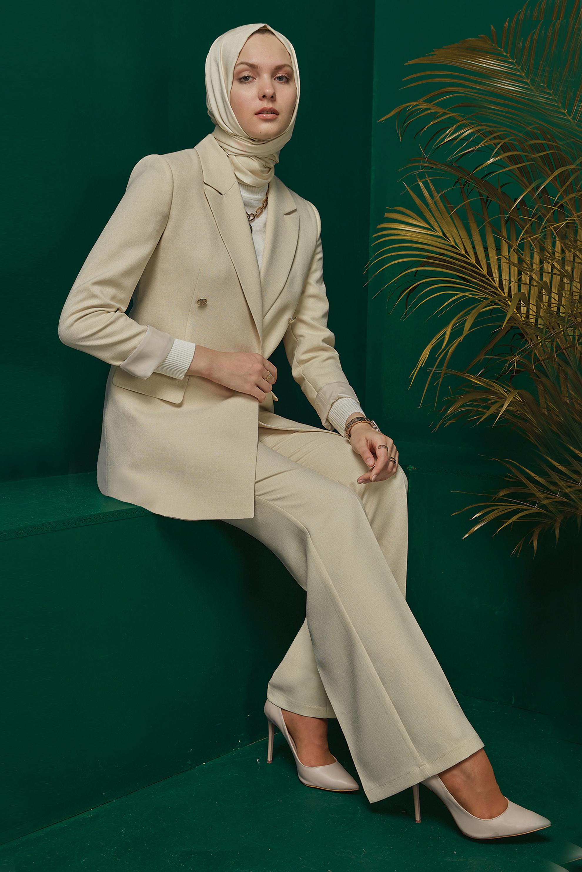 Tesettür giyim BEJ KLASİK PANTOLONLU TAKIM 30303