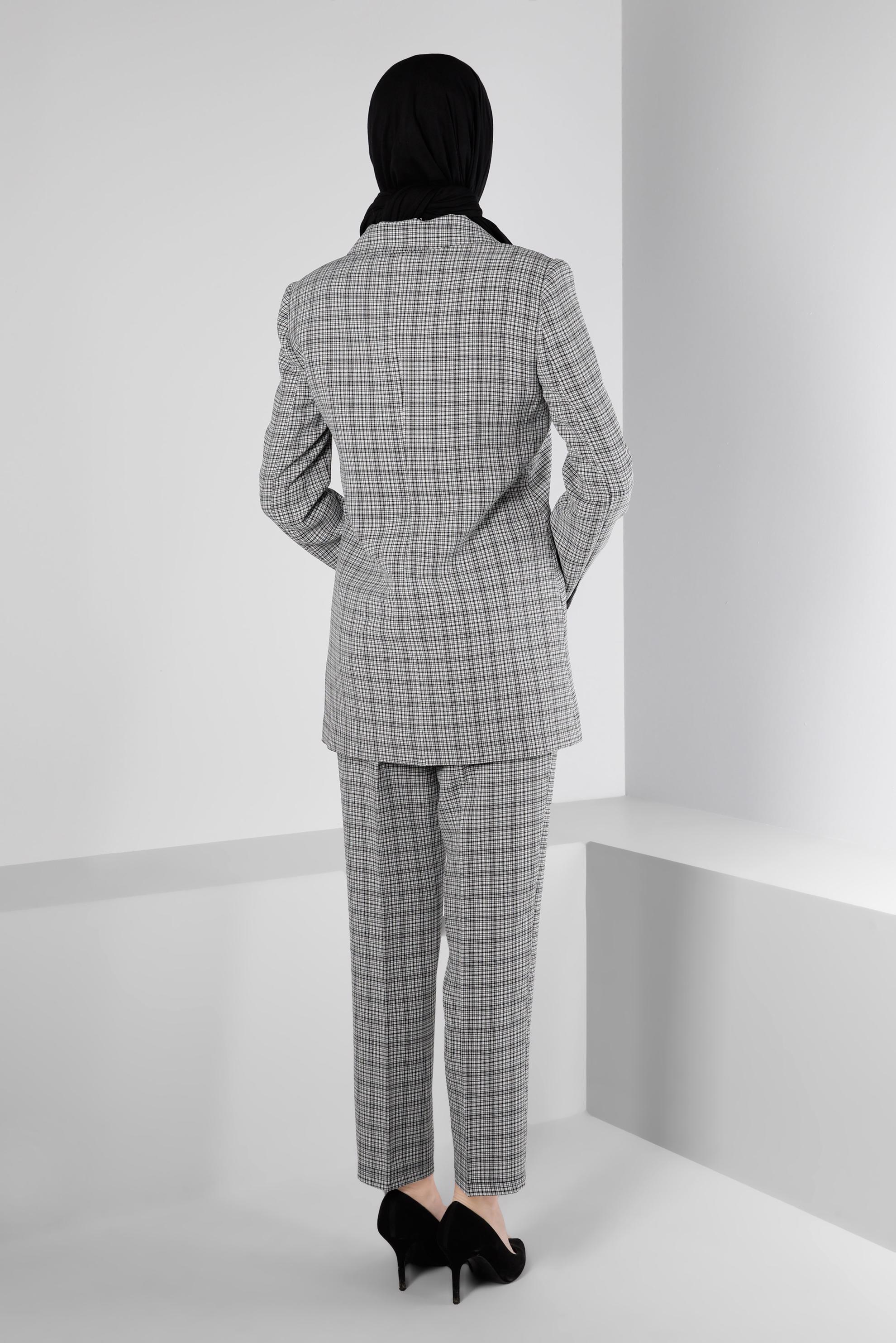 Tesettür giyim SİYAH EKOSE DESENLİ DÜĞMELİ İKİLİ PANT. TAKIM 30307