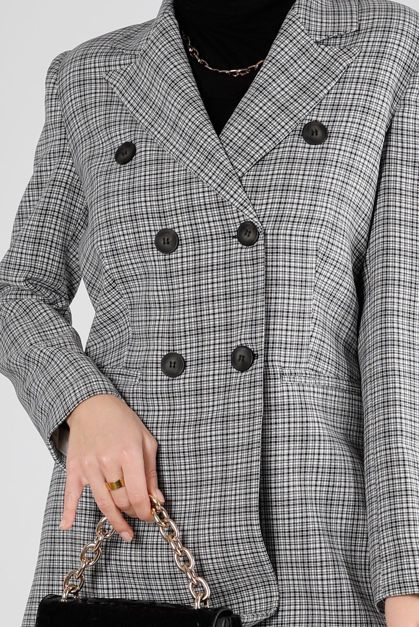 Tesettür giyim SİYAH EKOSE DESENLİ DÜĞMELİ İKİLİ PANT. TAKIM 30307