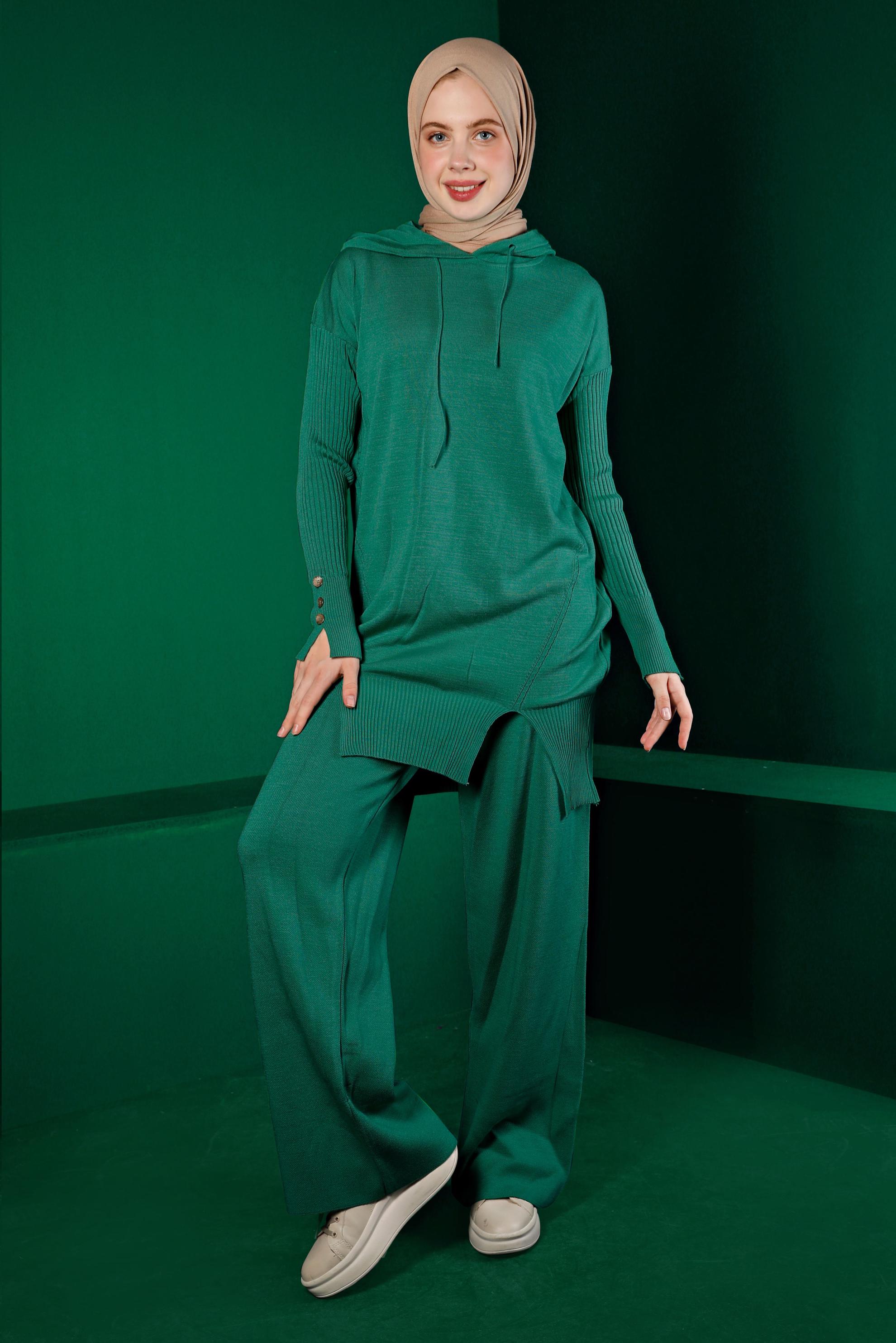Tesettür giyim YEŞİL YIRTMAÇ DETAYLI İKİLİ PANT. TRİKO TAKIM 43213