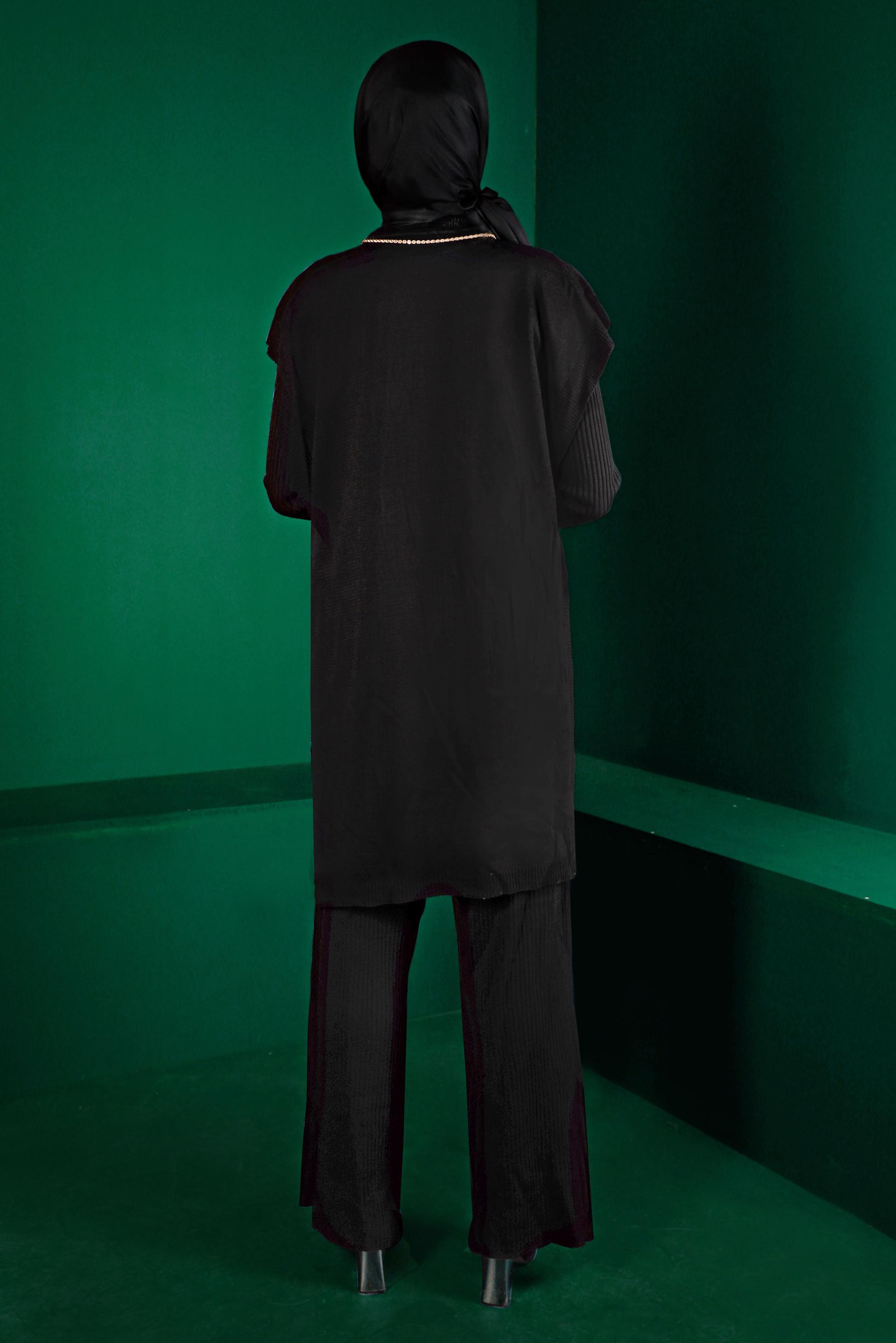 Tesettür giyim SİYAH FİTİLLİ YIRTMAÇLI ÜÇLÜ PANTOLON TRİKO TAKIM 43214