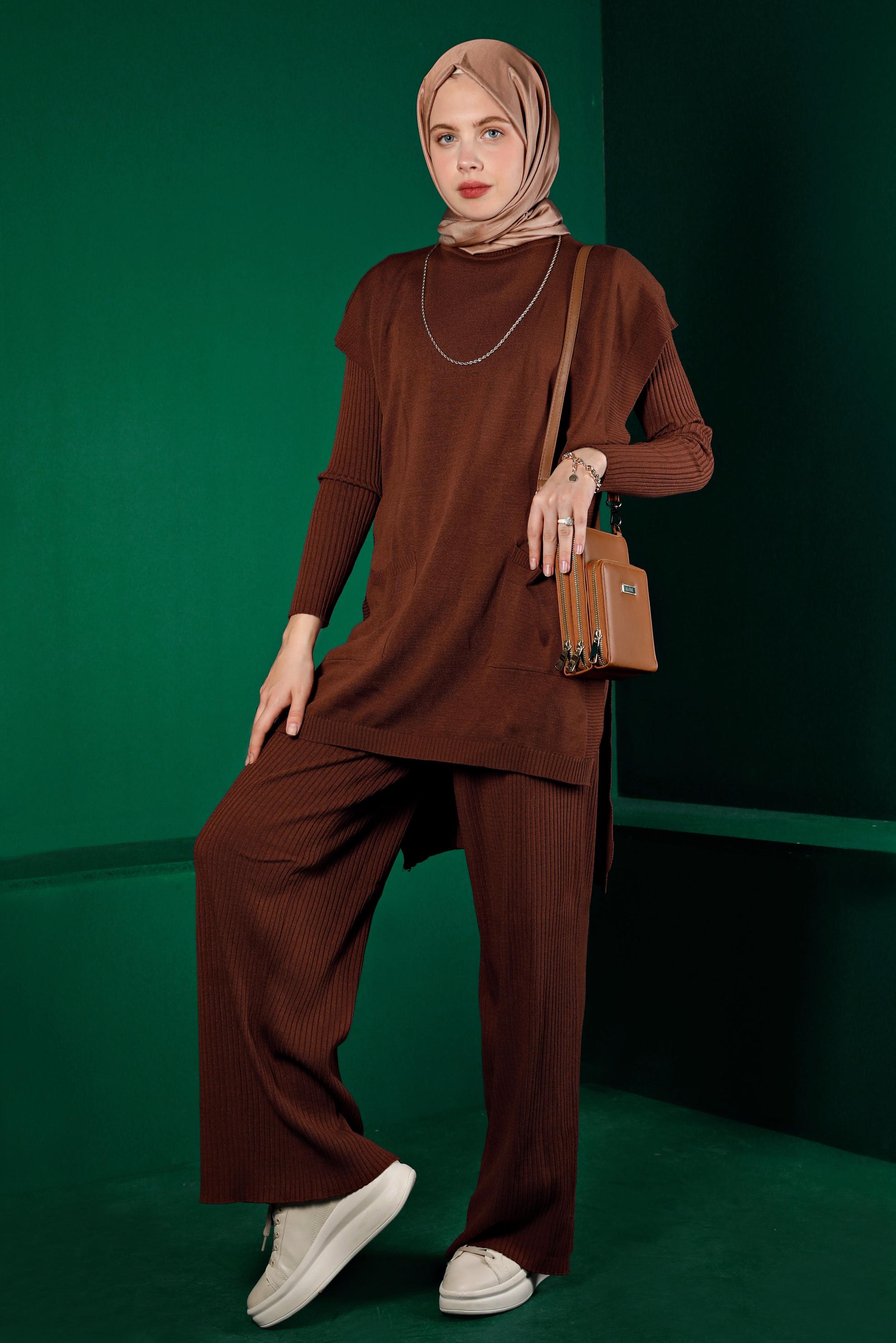 Tesettür giyim KAHVE FİTİLLİ YIRTMAÇLI ÜÇLÜ PANTOLON TRİKO TAKIM 43214