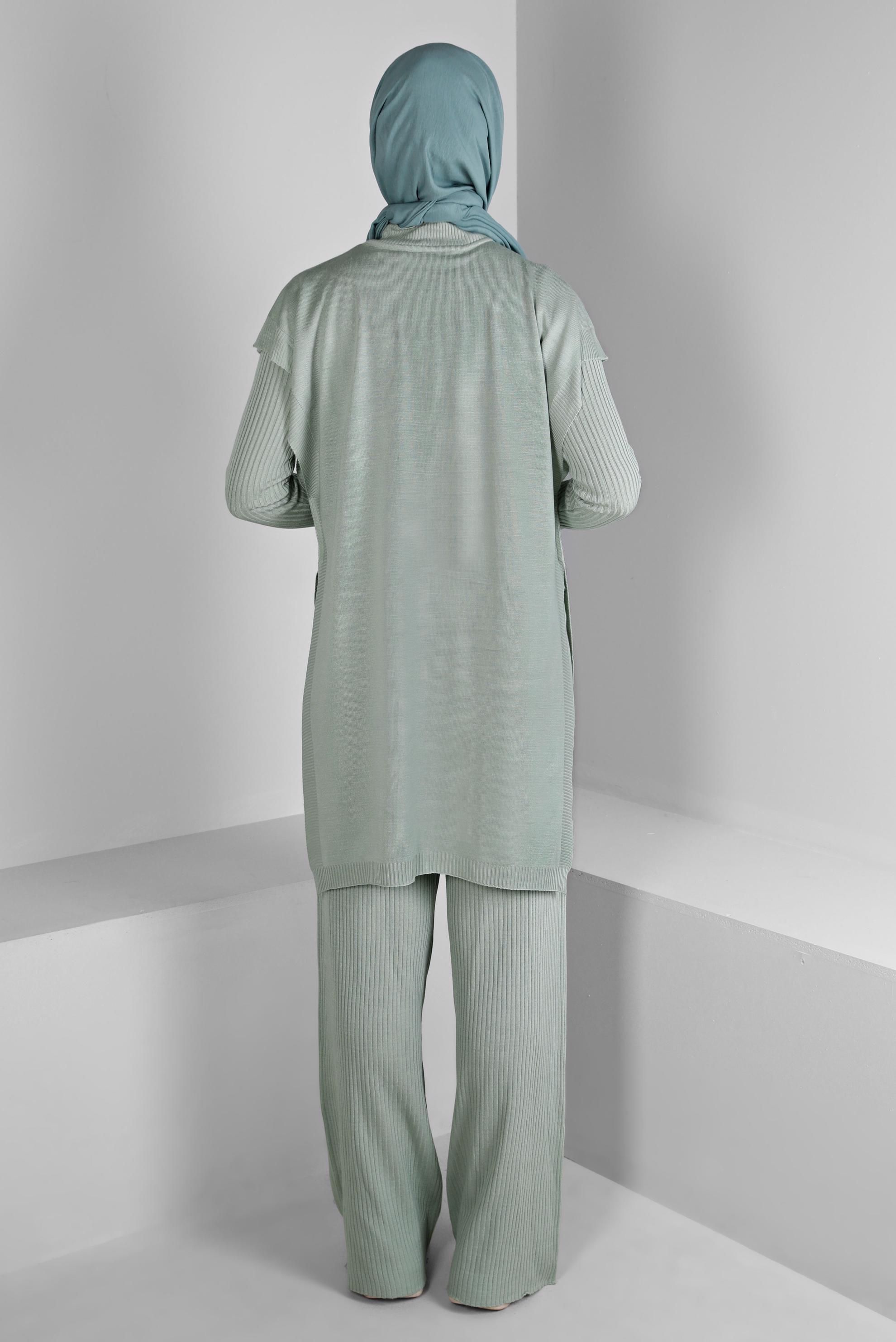 Tesettür giyim YEŞİL FİTİLLİ YIRTMAÇLI ÜÇLÜ PANTOLON TRİKO TAKIM 43214