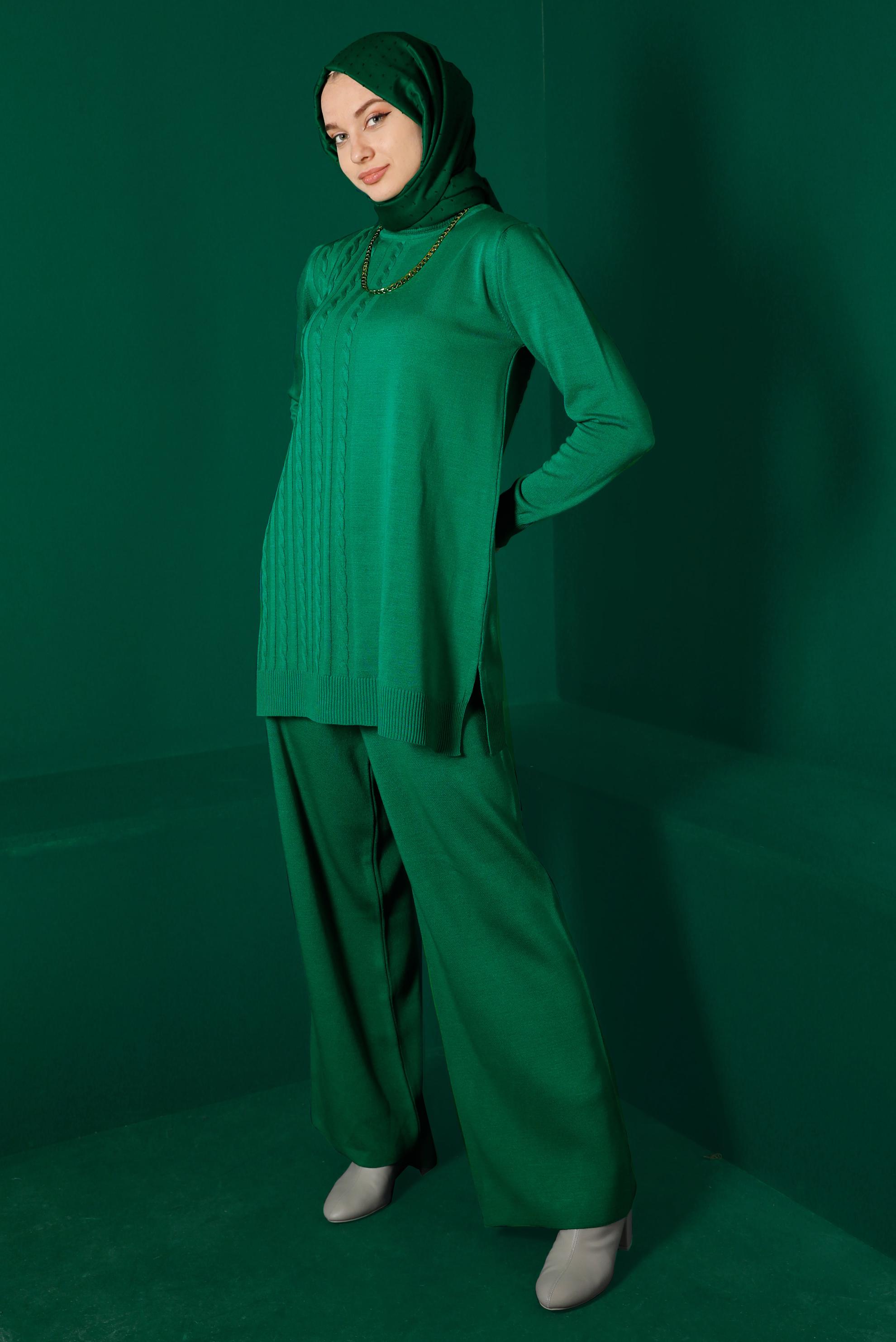 Tesettür giyim YEŞİL ÖRGÜ DETAYLI İKİLİ PANT. TRİKO TAKIM 43215