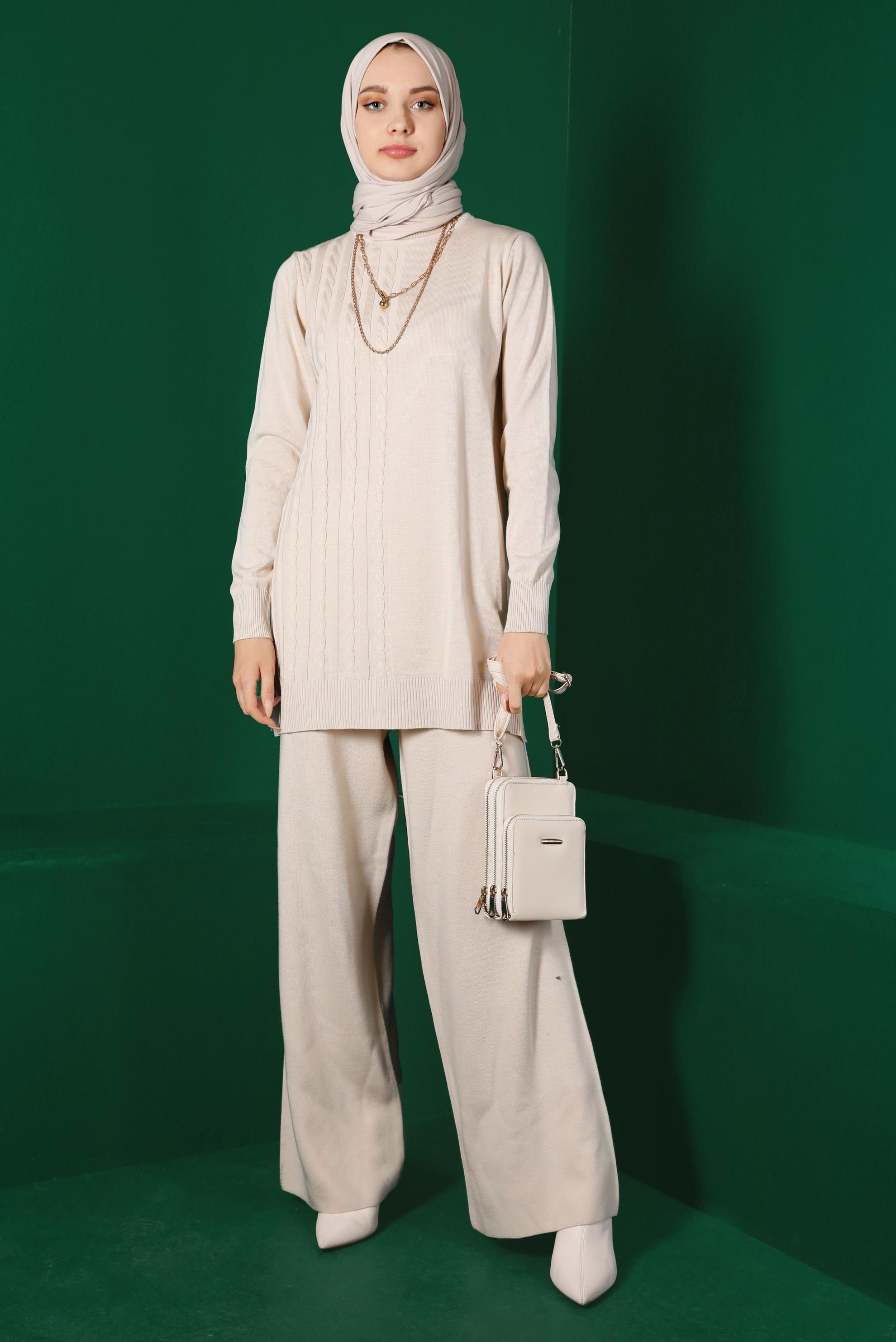 Tesettür giyim BEJ ÖRGÜ DETAYLI İKİLİ PANT. TRİKO TAKIM 43215