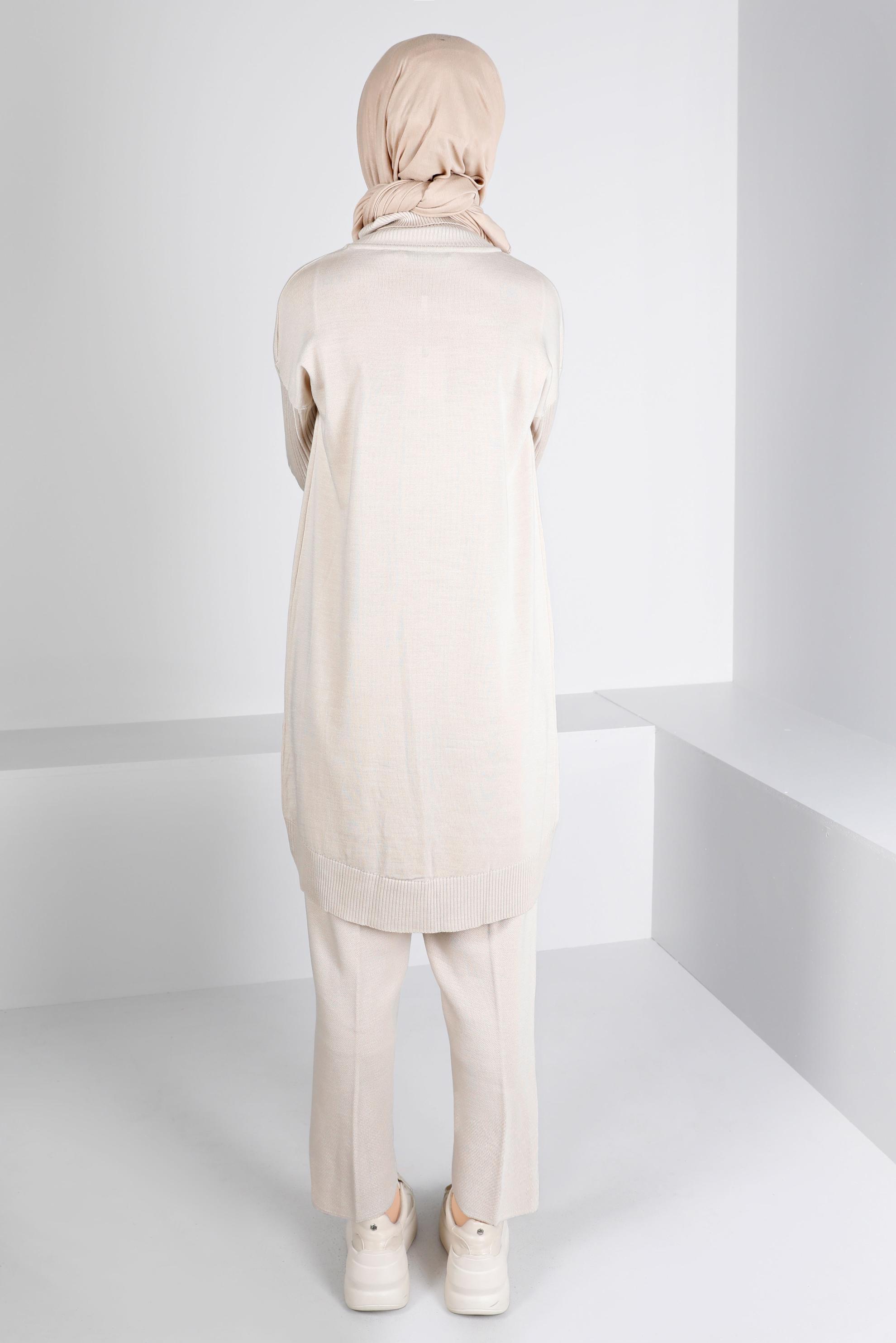 Tesettür giyim BEJ BALIKÇI YAKA BASIC İKİLİ PANT. TRİKO TAKIM 43216