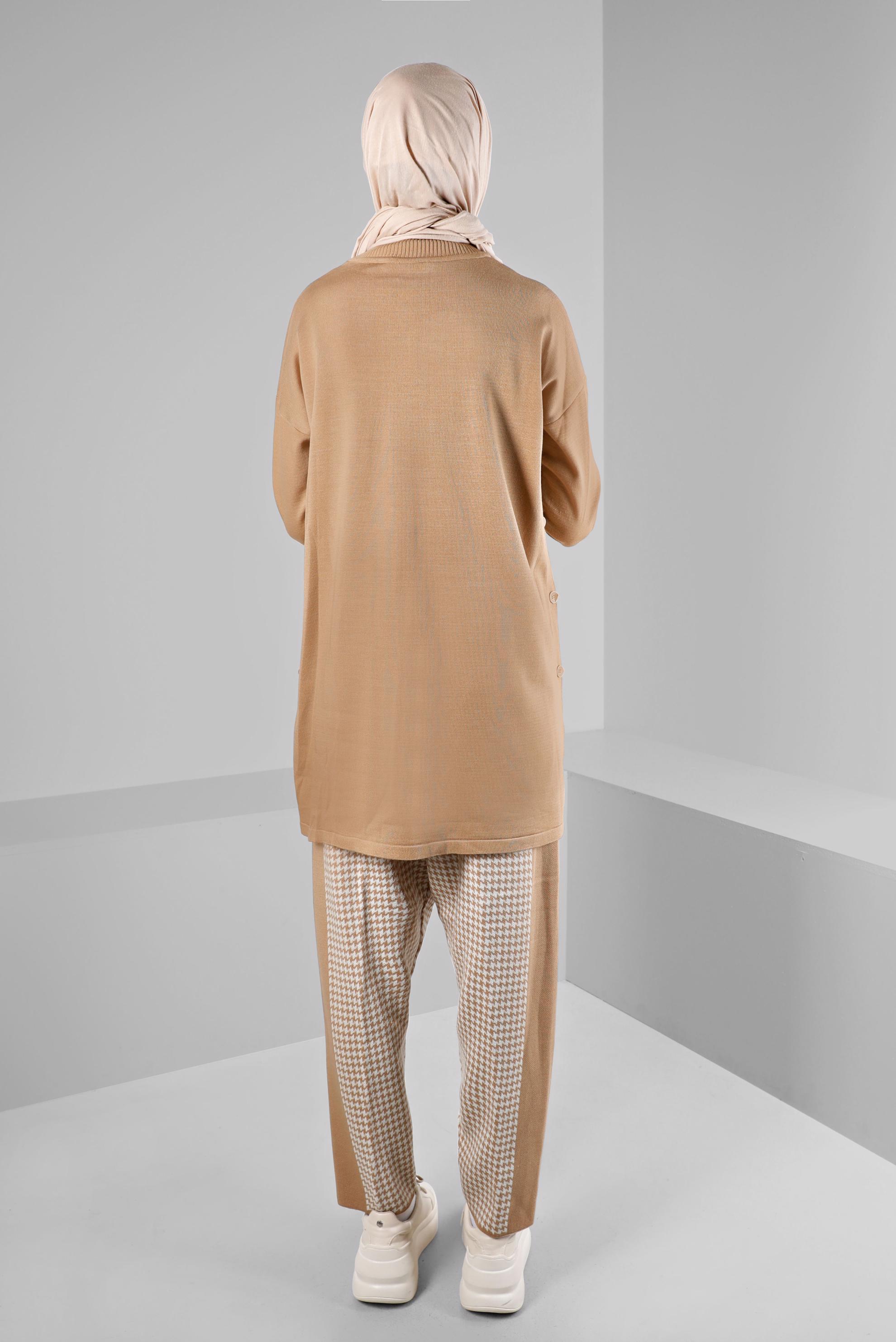 Tesettür giyim KAHVE DESENLİ CEPLİ İKİLİ TRİKO PANT. TAKIM 43221 