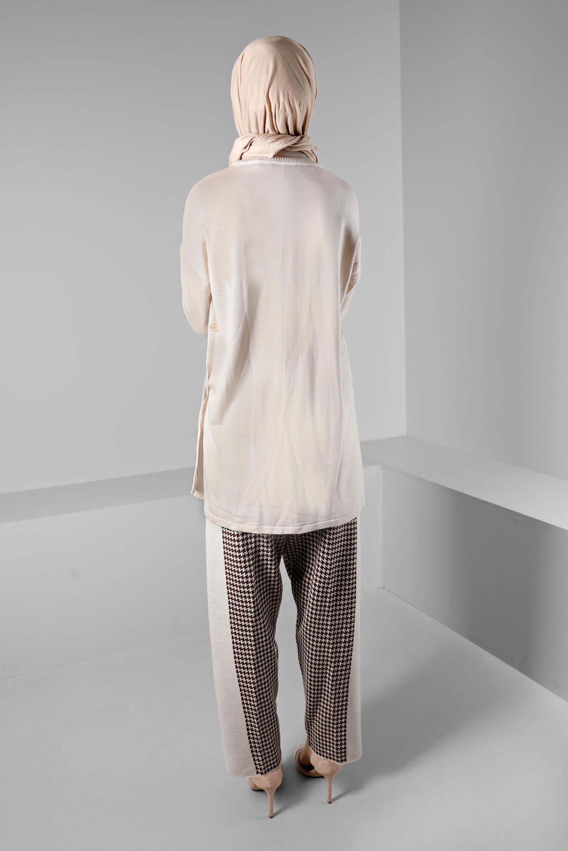 Tesettür giyim BEJ DESENLİ CEPLİ İKİLİ TRİKO PANT. TAKIM 43221 