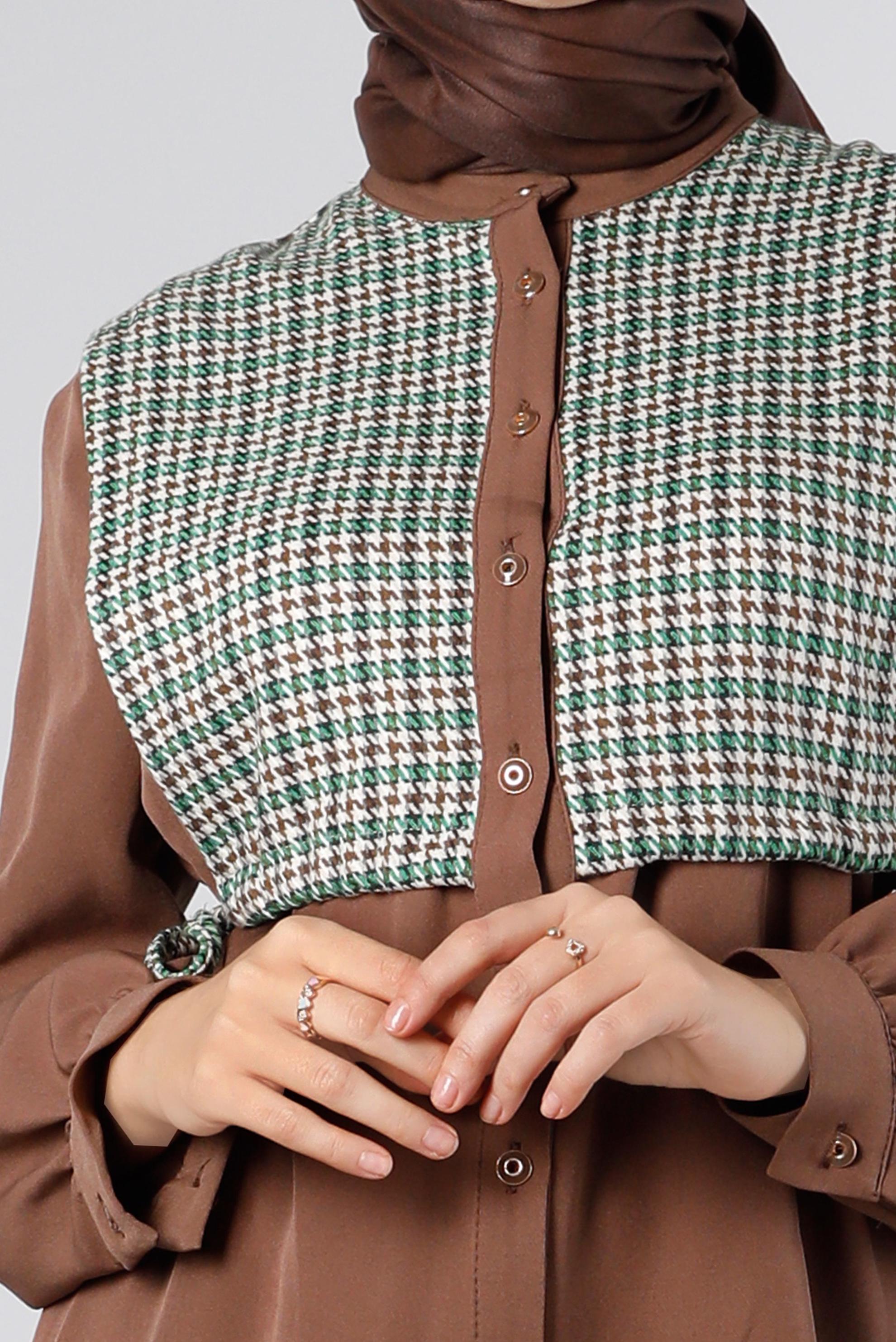 Tesettür giyim YEŞİL BAĞLAMA DETAYLI KAZAYAĞI DESENLİ İKİLİ PANT. TAKIM 43266 