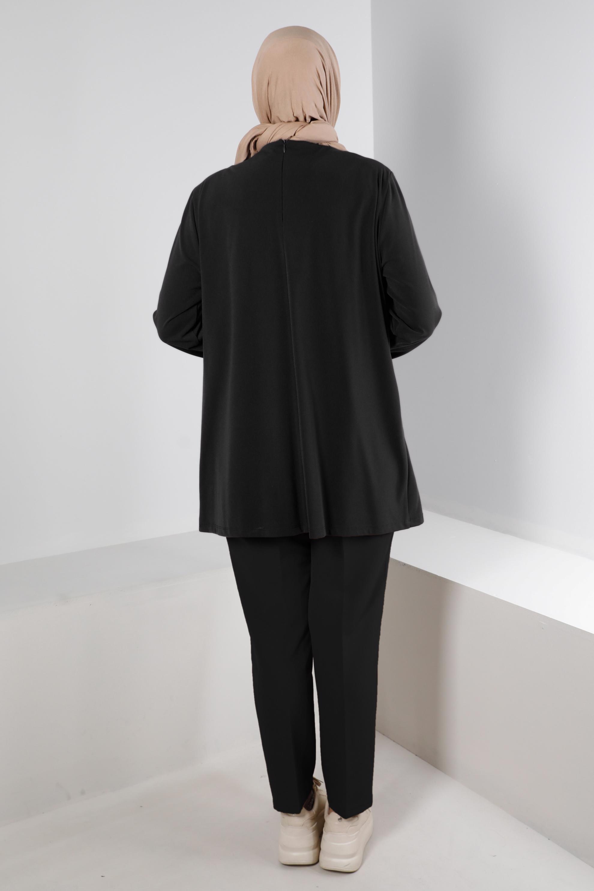 Tesettür giyim SİYAH DÜĞME DETAYLI TUNİK 20300