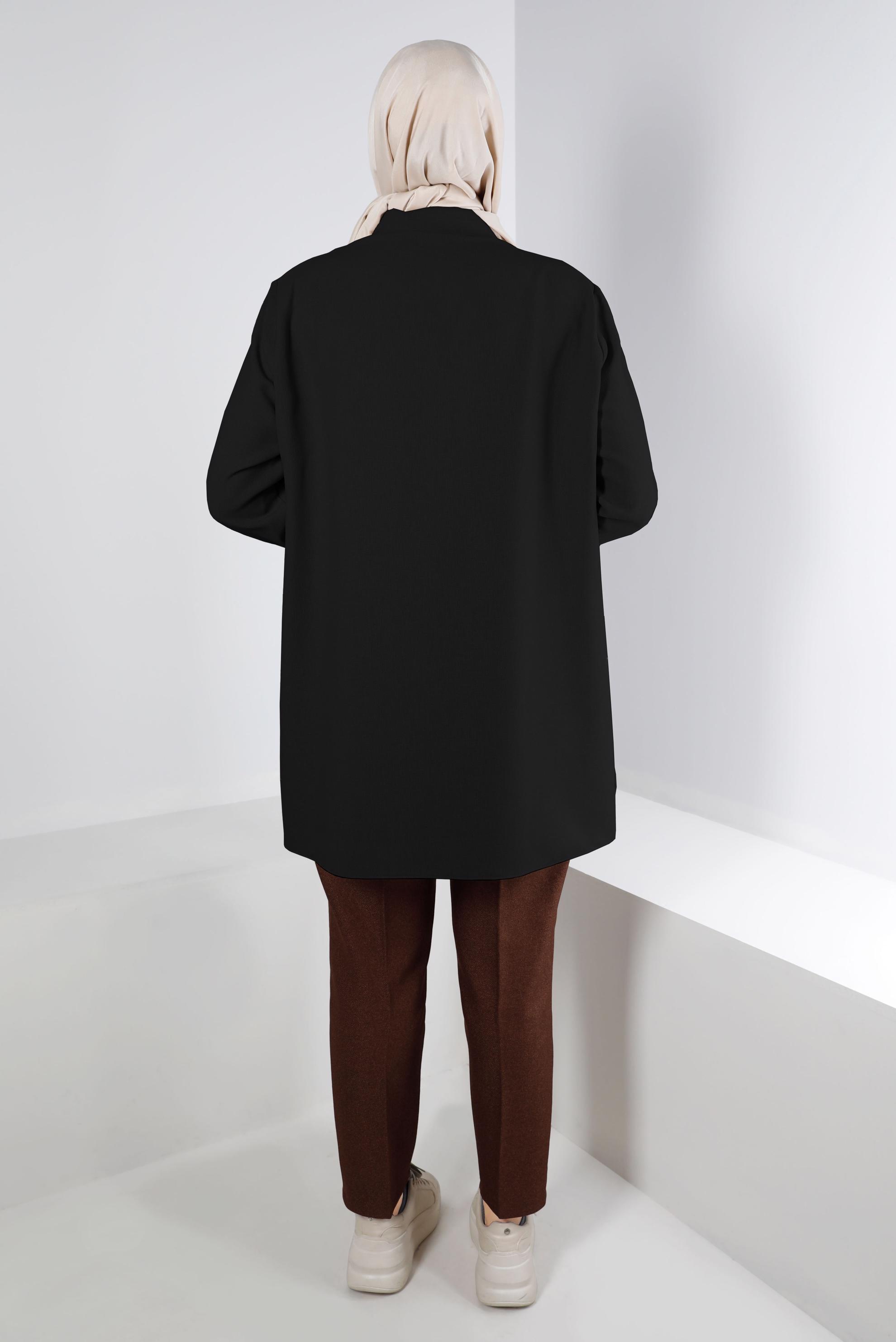 Tesettür giyim SİYAH VATKALI DÜĞMELİ TUNİK 20304