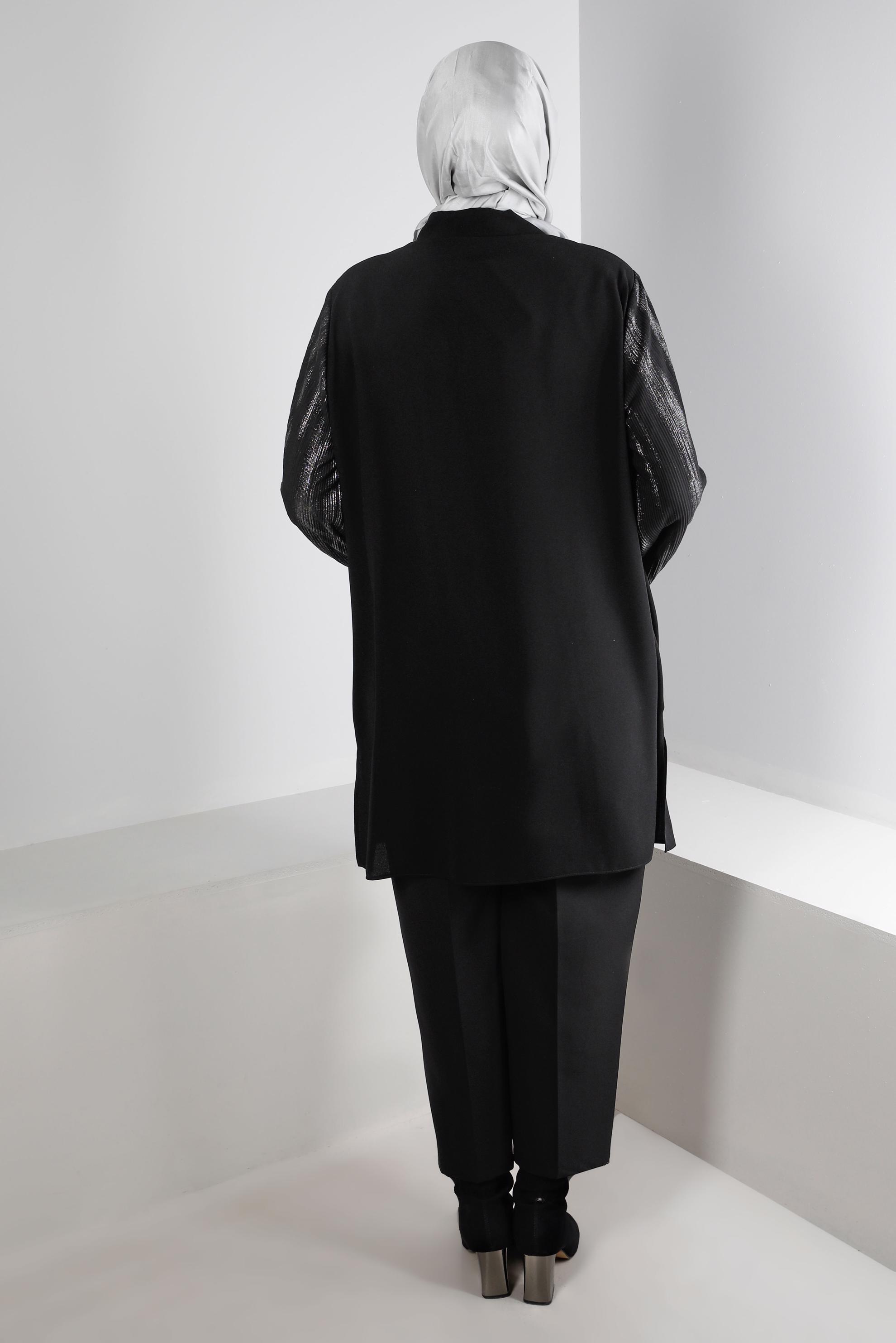 Tesettür giyim SİYAH DÜĞMELİ BALON KOL TUNİK 20306