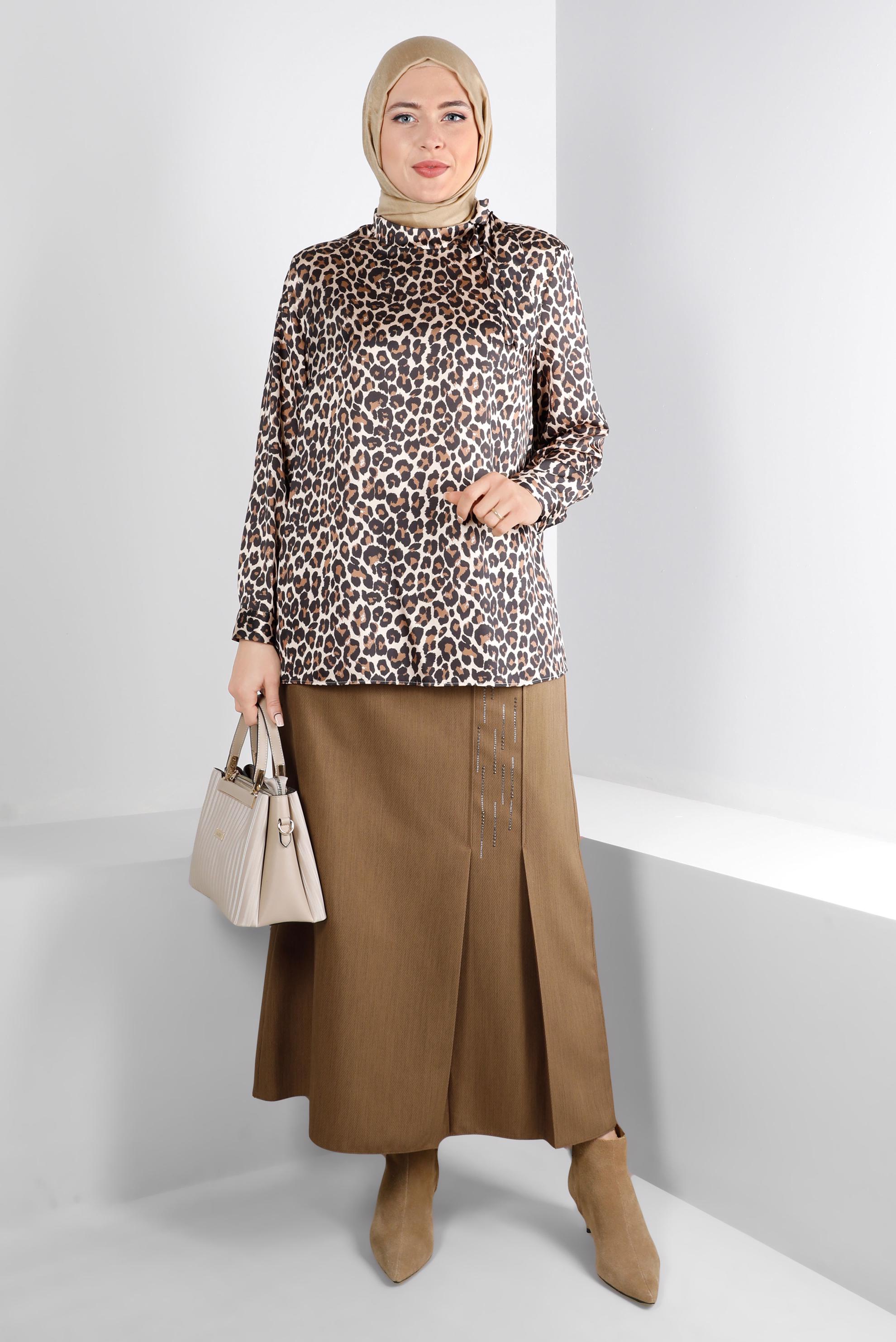 Tesettür giyim BEJ LEOPAR DESENLİ SATEN TUNİK 20308 