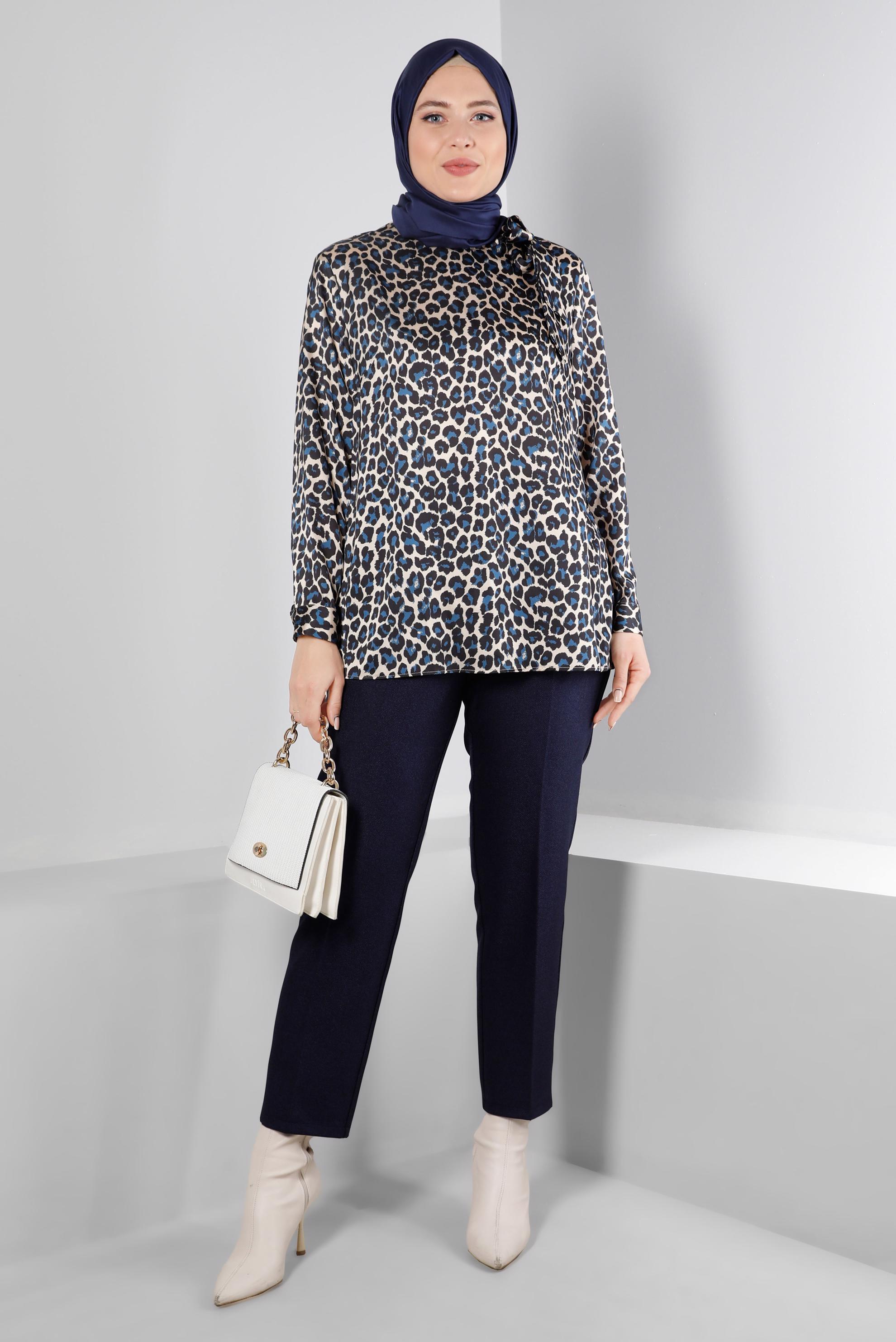Tesettür giyim LACİVERT LEOPAR DESENLİ SATEN TUNİK 20308 