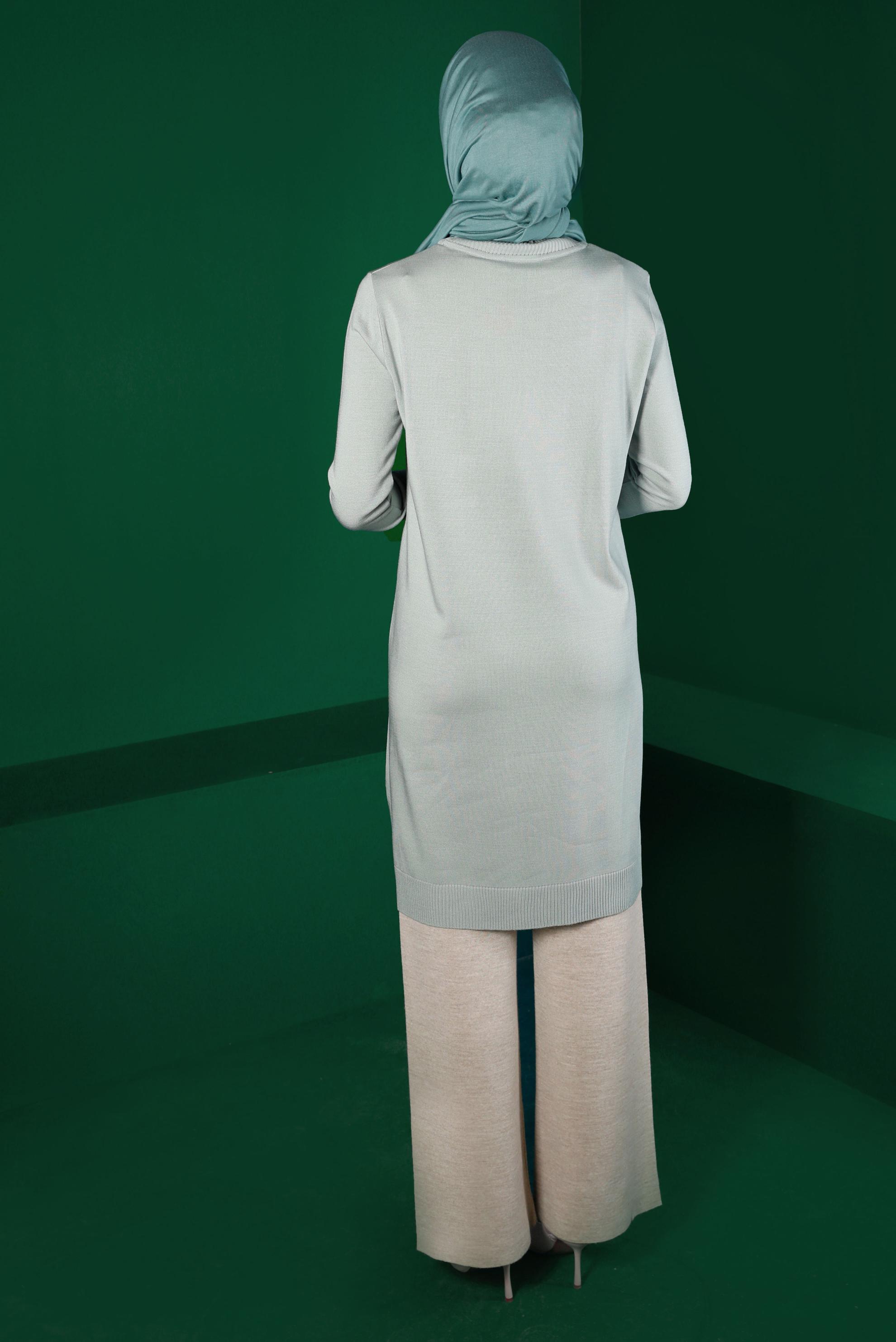 Tesettür giyim YEŞİL CEP DETAYLI TRİKO TUNİK 43100 