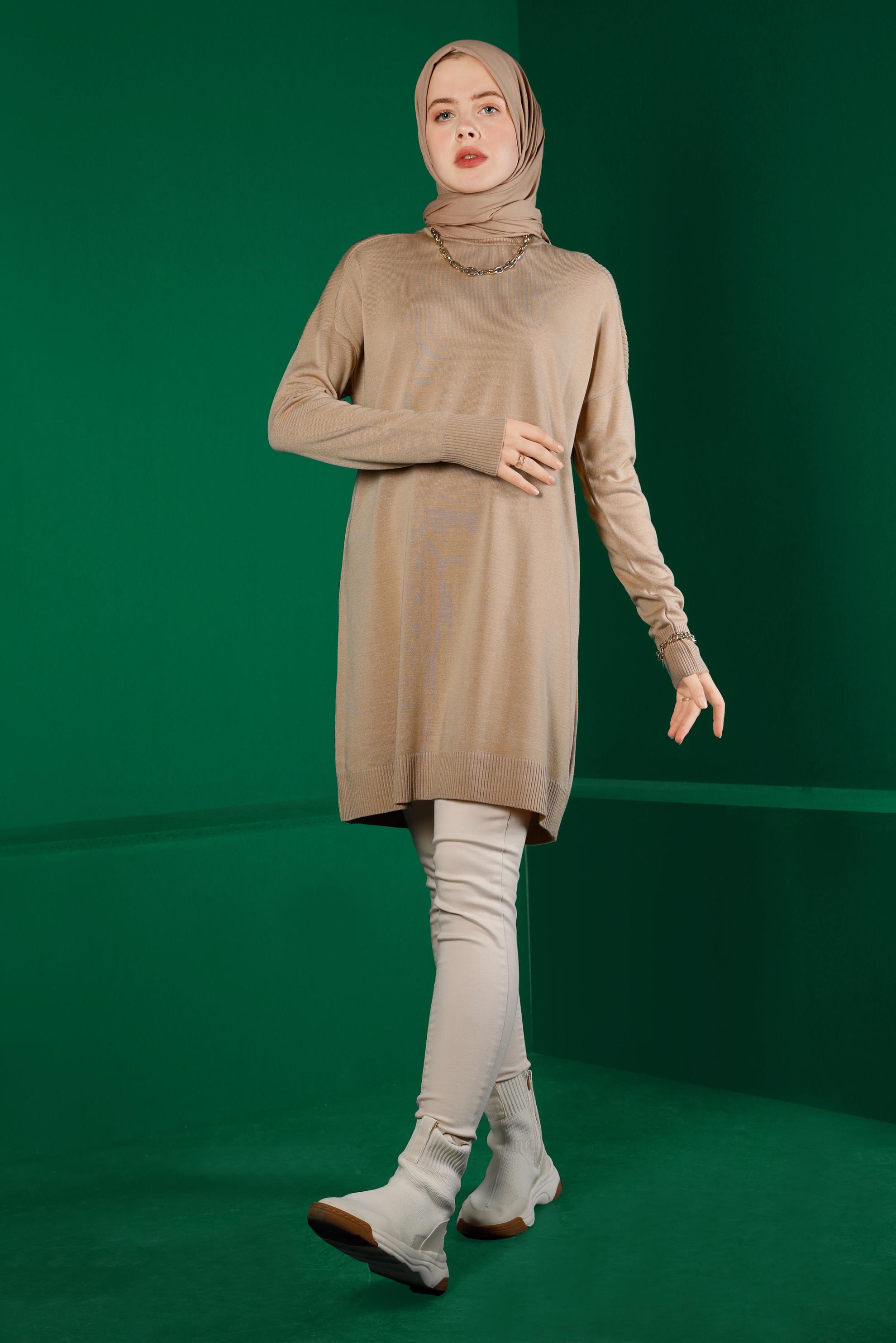 Tesettür giyim BEJ BALIKÇI YAKA BASIC TRİKO TUNİK 43101 