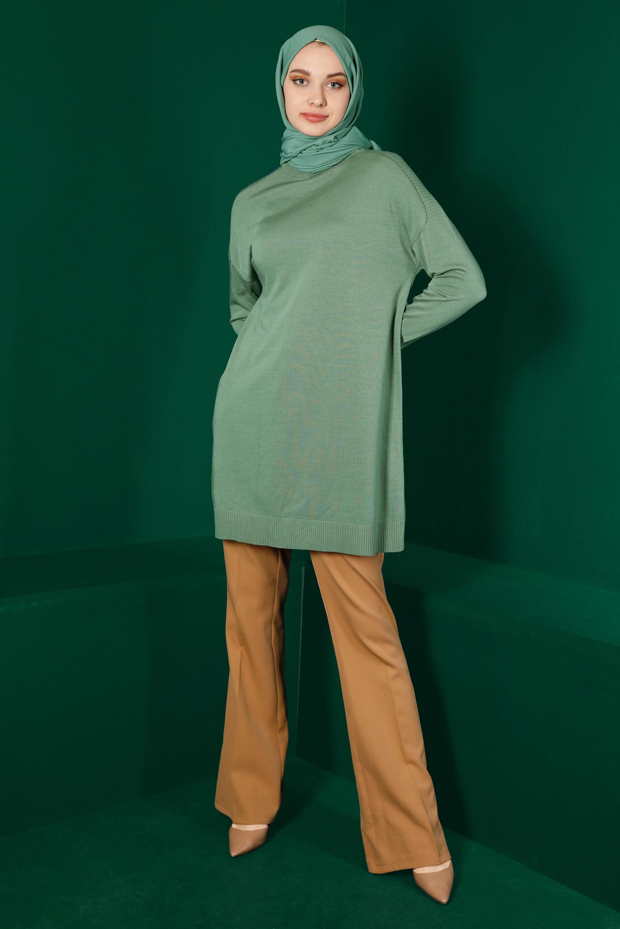 Hijab clothing GREEN TURTLENECK BASIC KNITWEAR TUNIC 43101 