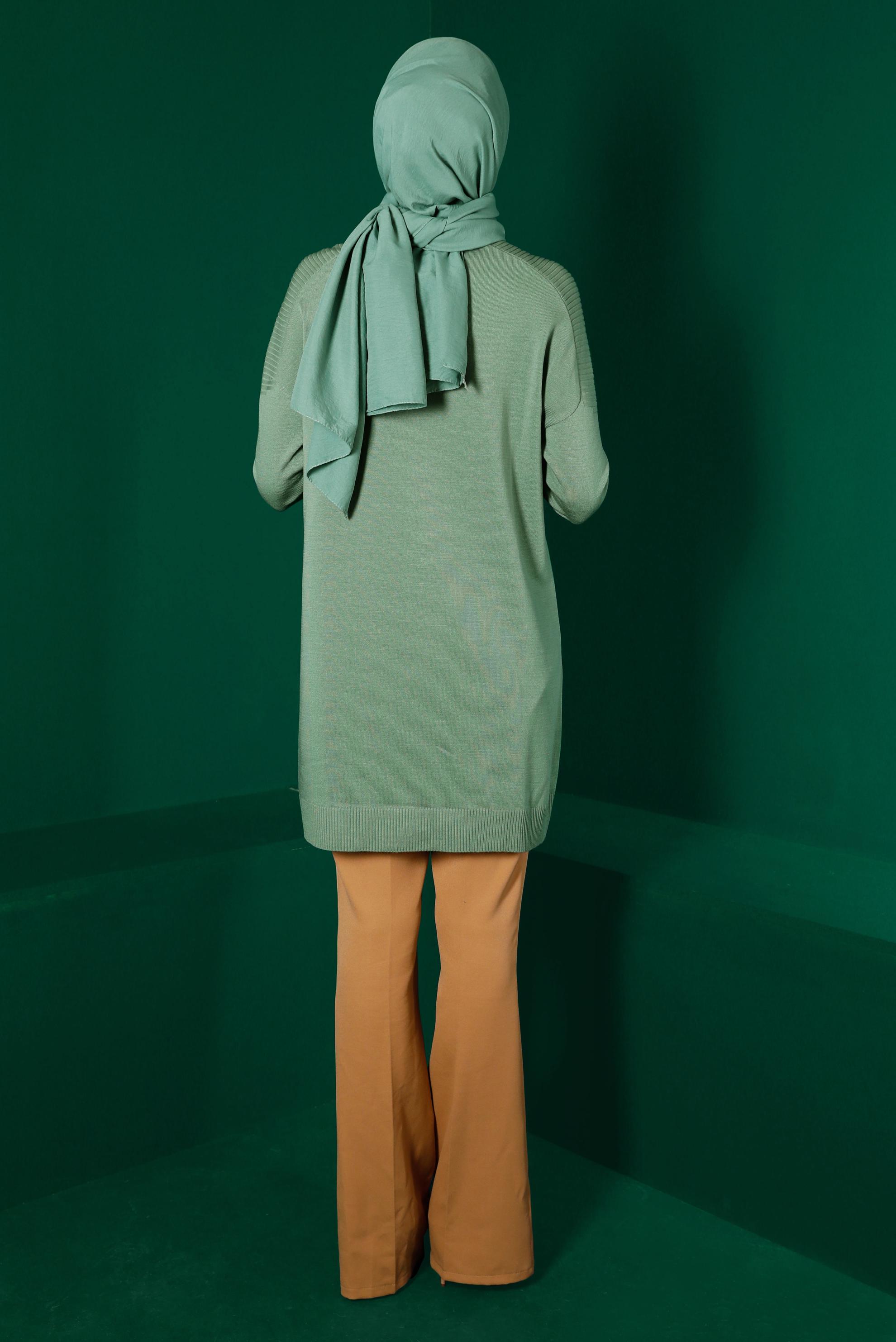 Hijab clothing GREEN TURTLENECK BASIC KNITWEAR TUNIC 43101 