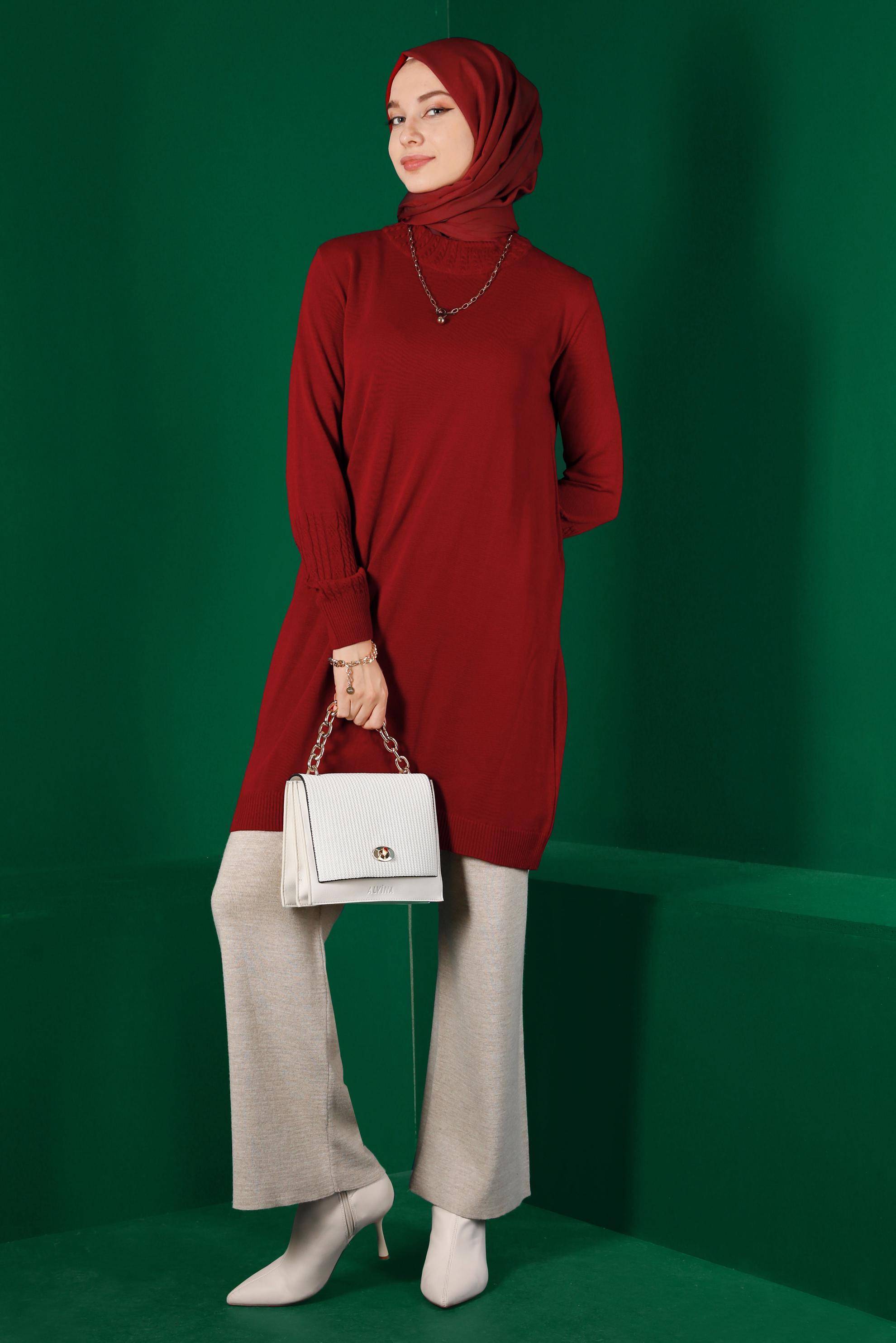 Tesettür giyim KIRMIZI KOLLARI DESENLİ TRİKO TUNİK 43102 