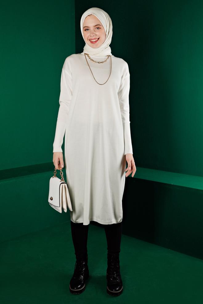Tesettür giyim BEYAZ BASIC UZUN TRİKO TUNİK 43103 - ALVİNA