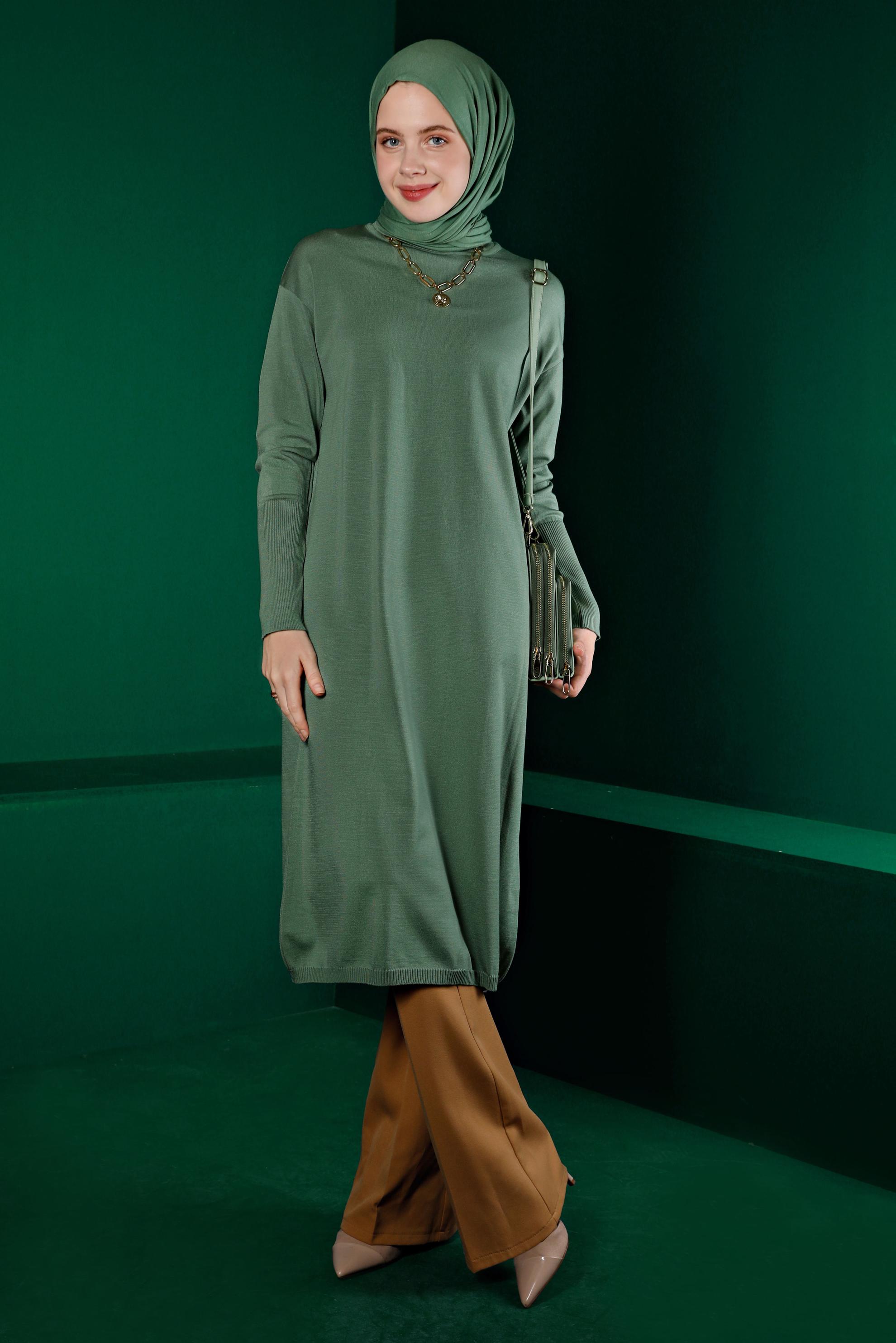 Tesettür giyim YEŞİL BASIC UZUN TRİKO TUNİK 43103