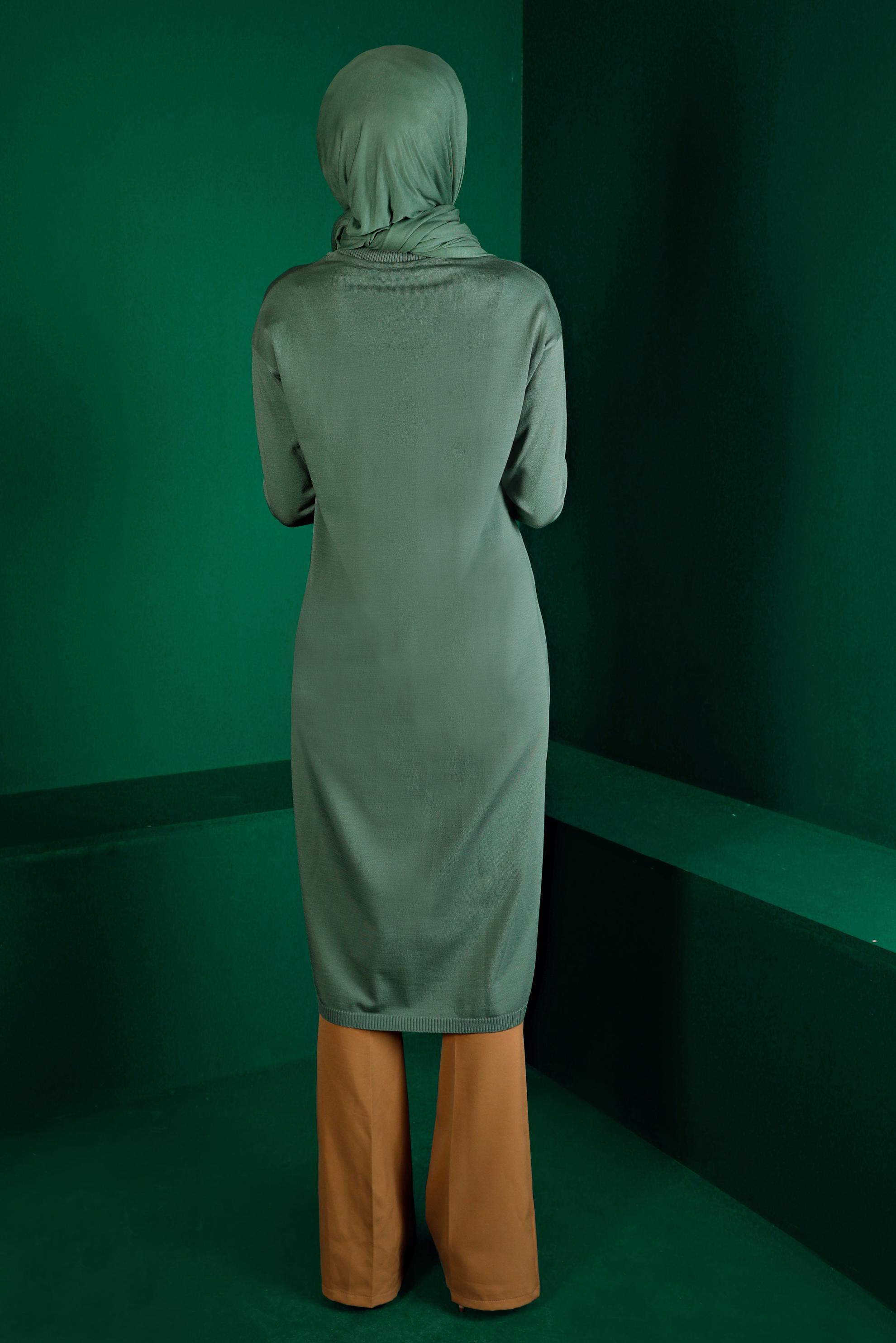 Tesettür giyim YEŞİL BASIC UZUN TRİKO TUNİK 43103