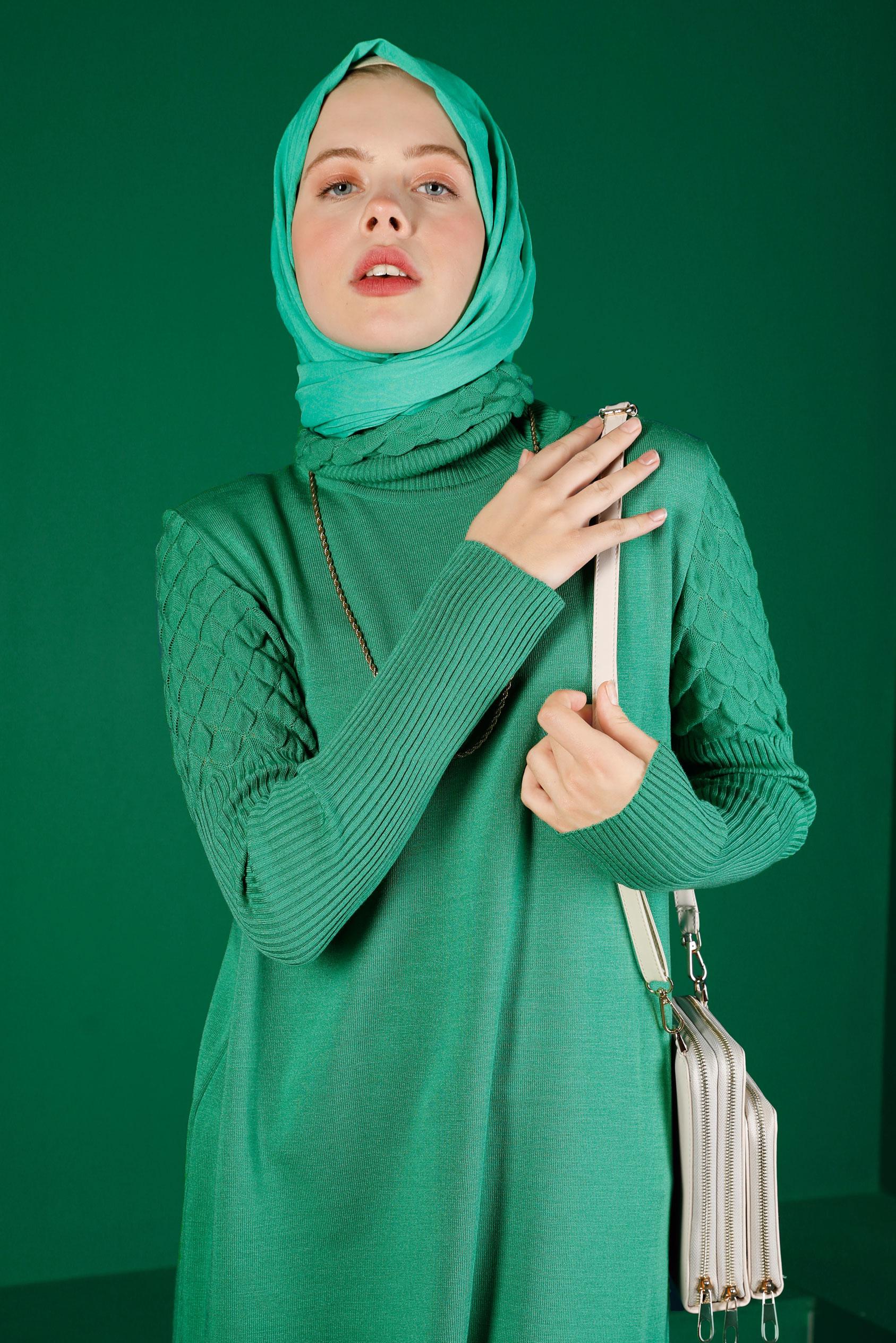 Tesettür giyim YEŞİL BOĞAZLI TRİKO TUNİK 43106	