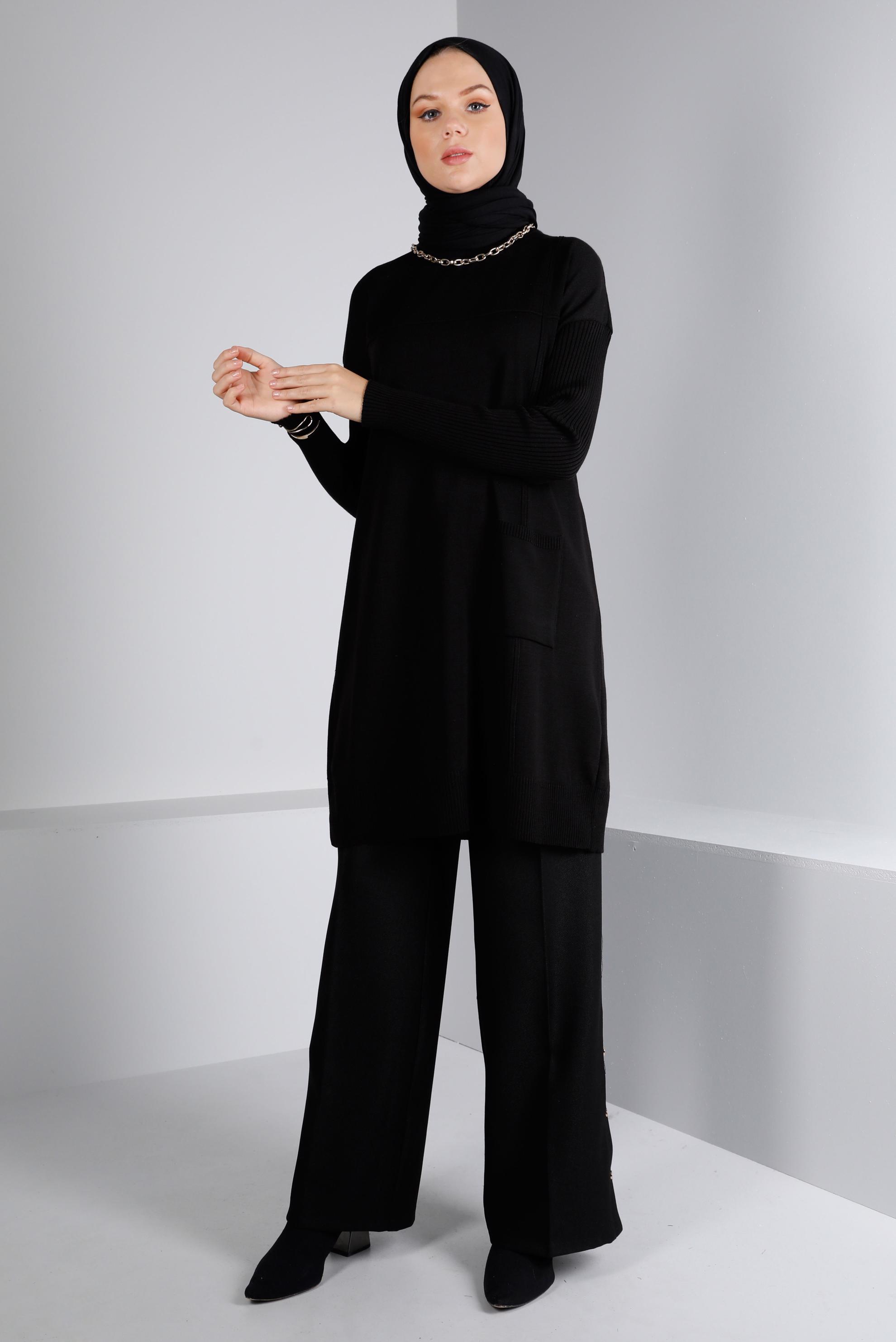 Hijab clothing BLACK KNITWEAR TUNIC WITH POCKET 43108